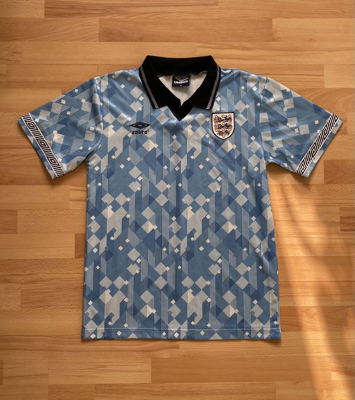 Umbro × Vintage England 1990 Third Soccer Jersey Reissue Umbro Size M Size US M / EU 48-50 / 2 - 1 Thumbnail
