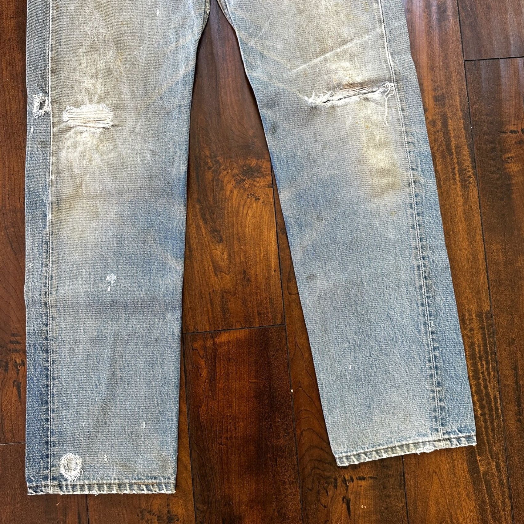 Levi's VINTAGE Levi's 501 90s Straight Leg Jeans 32x36 Thrashed Blue Denim USA Mens Size US 32 / EU 48 - 3 Thumbnail