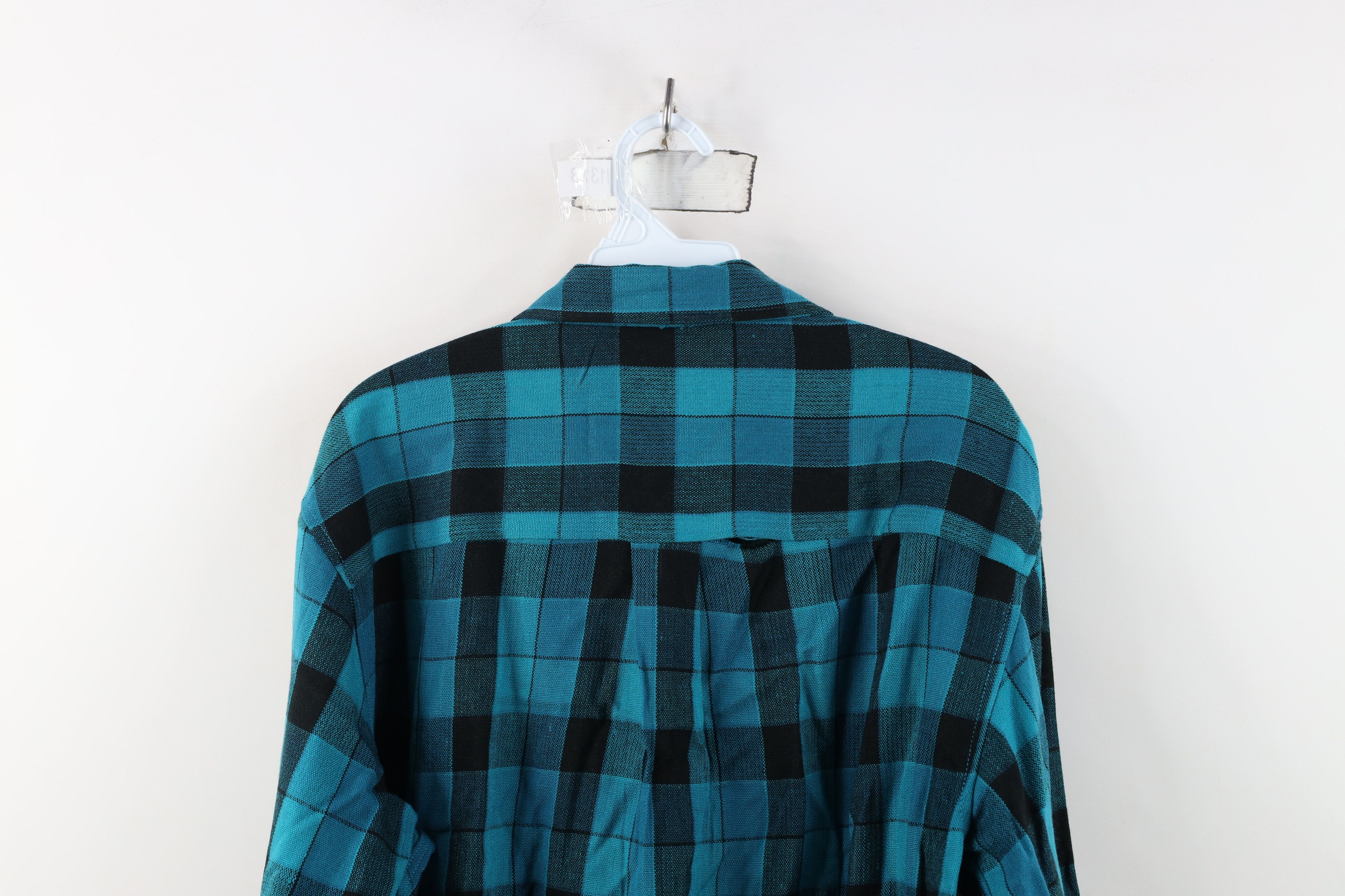 Vintage Vintage 90s Streetwear Pocket Collared Button Shirt Plaid Size US M / EU 48-50 / 2 - 14 Thumbnail