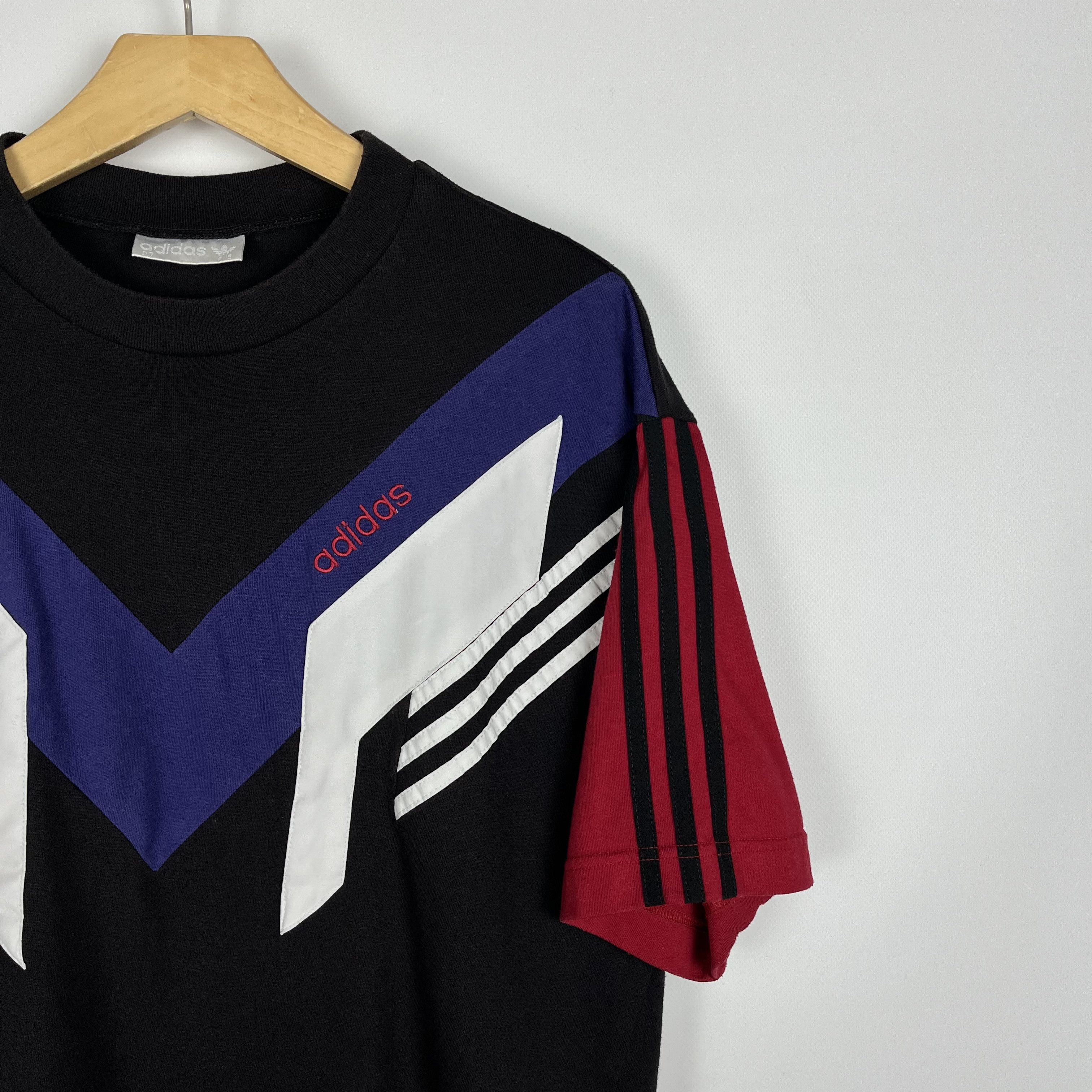Adidas Vintage Adidas Colour Block T Shirt 90’s Size US L / EU 52-54 / 3 - 8 Thumbnail