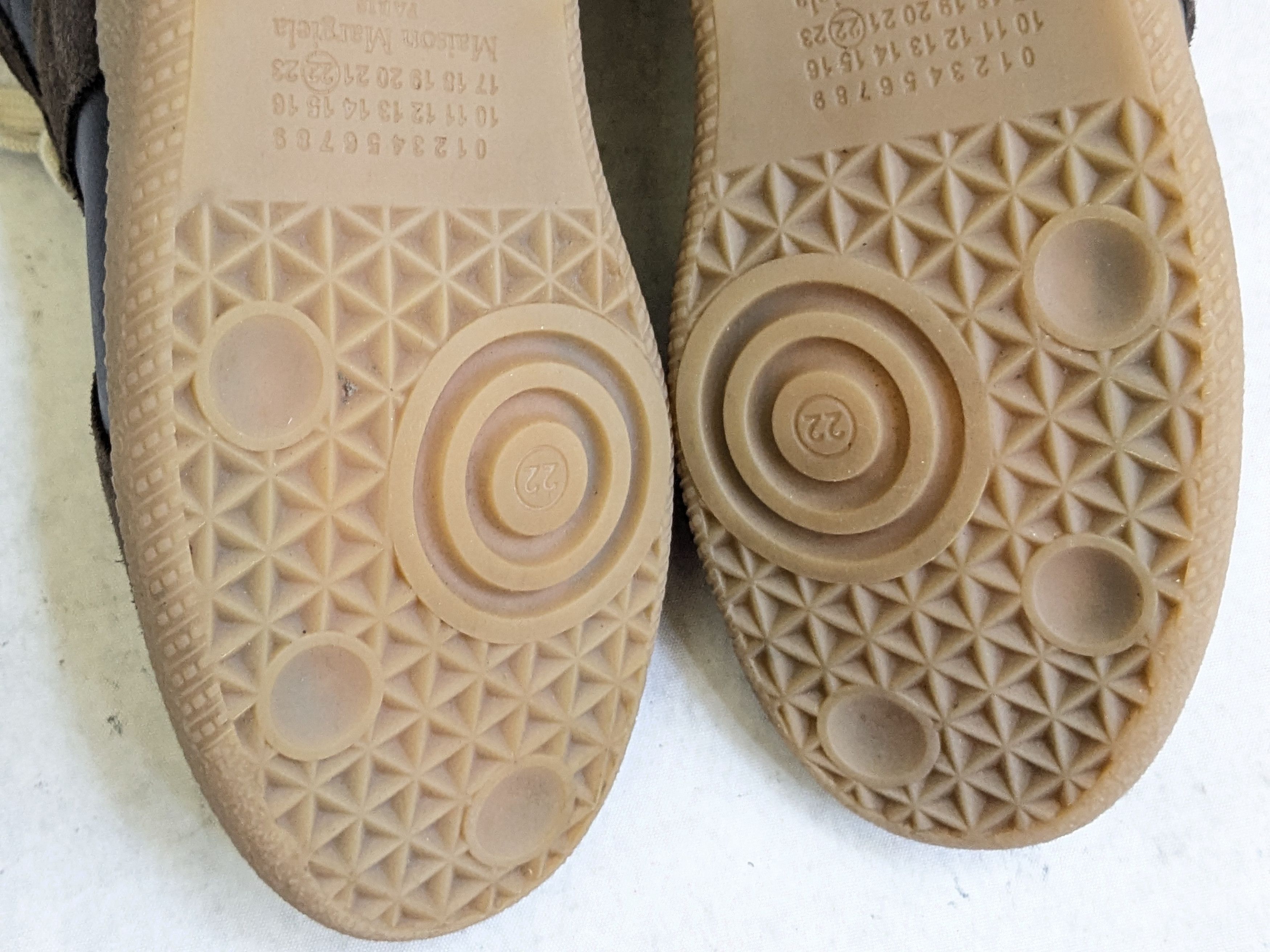 Maison Margiela Maison Margiela Replica GAT Sneakers 37.5 7.5 Taupe Size US 7.5 / IT 37.5 - 19 Thumbnail