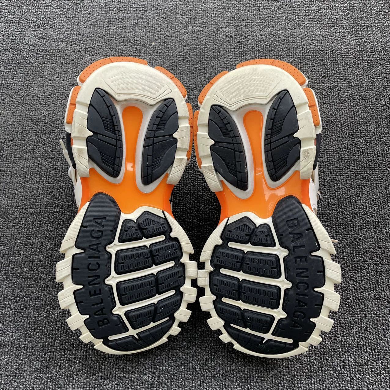 Balenciaga Balenciaga Track 38 White Orange 95new Size US 7.5 / IT 37.5 - 7 Thumbnail