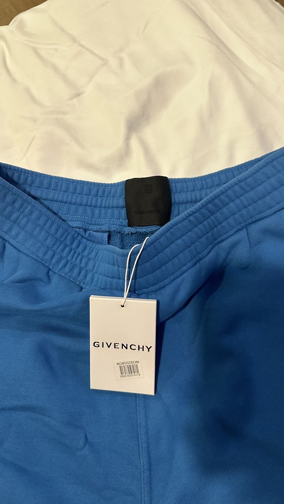Givenchy Givenchy Men Casual Shorts Size US 34 / EU 50 - 3 Thumbnail