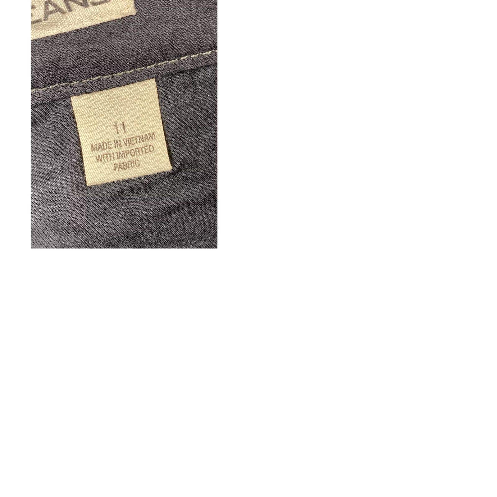 DKNY DKNY Jeans Shorts Womens Juniors 11 Black Satin Trim Pleated Stretch NWT 90s Vintage Style Chino Pants Shorts Size 32" / US 10 / IT 46 - 9 Thumbnail