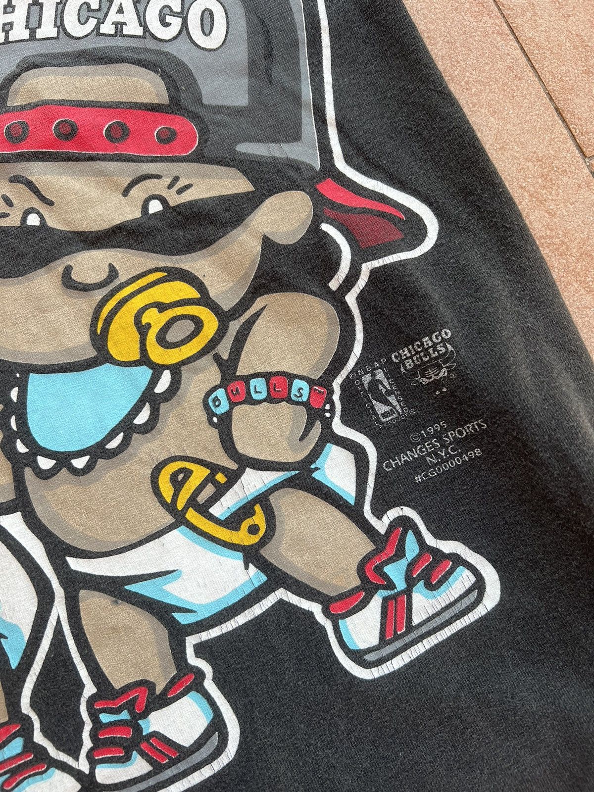 NBA × Vintage Vintage 90's NBA Chicago Bulls Baby Tee Print Rare Size US M / EU 48-50 / 2 - 5 Thumbnail