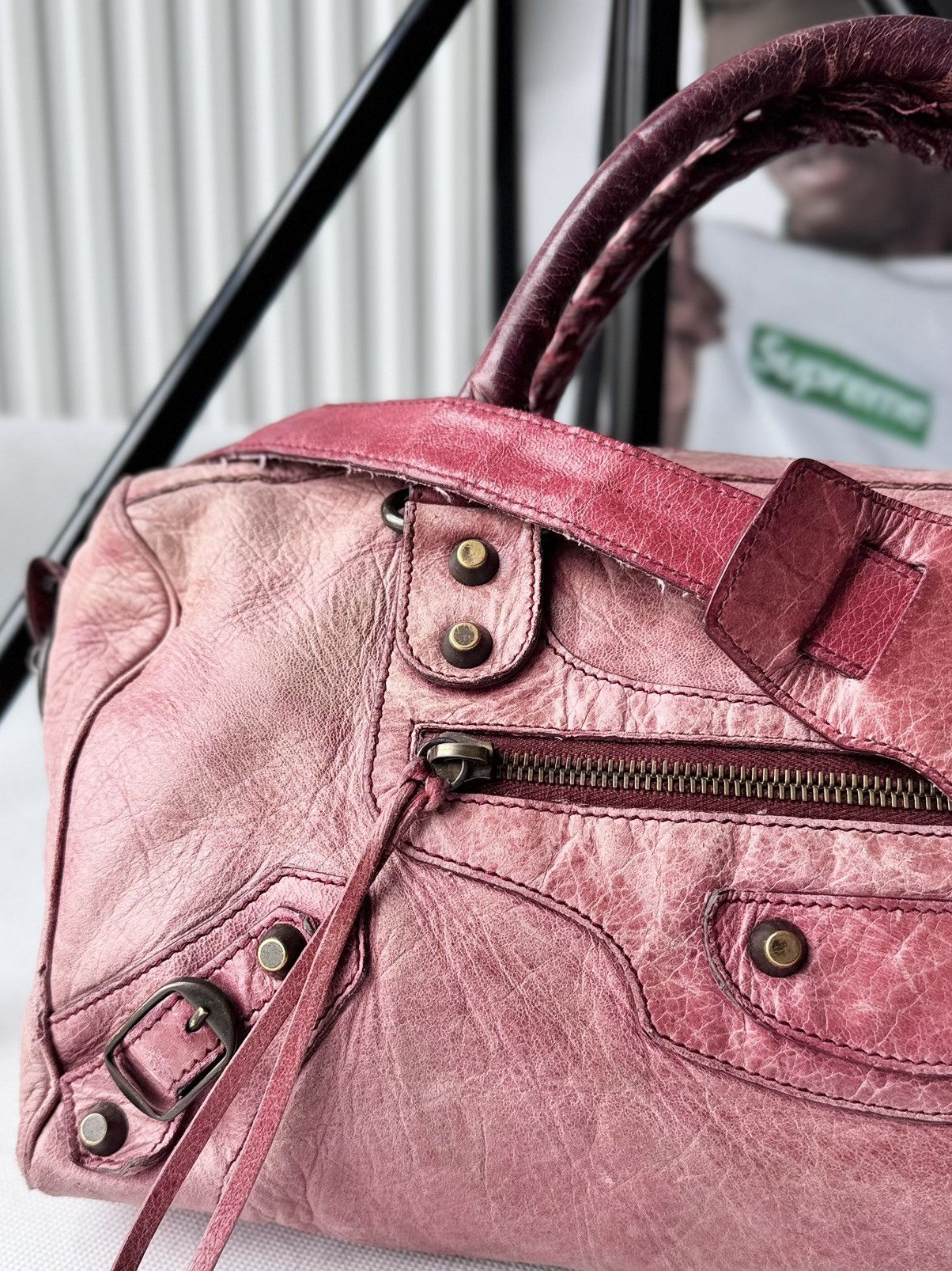 Balenciaga × Designer × Vintage Vintage Balenciaga City Bag Distressed Leather Handbag Size ONE SIZE - 8 Thumbnail