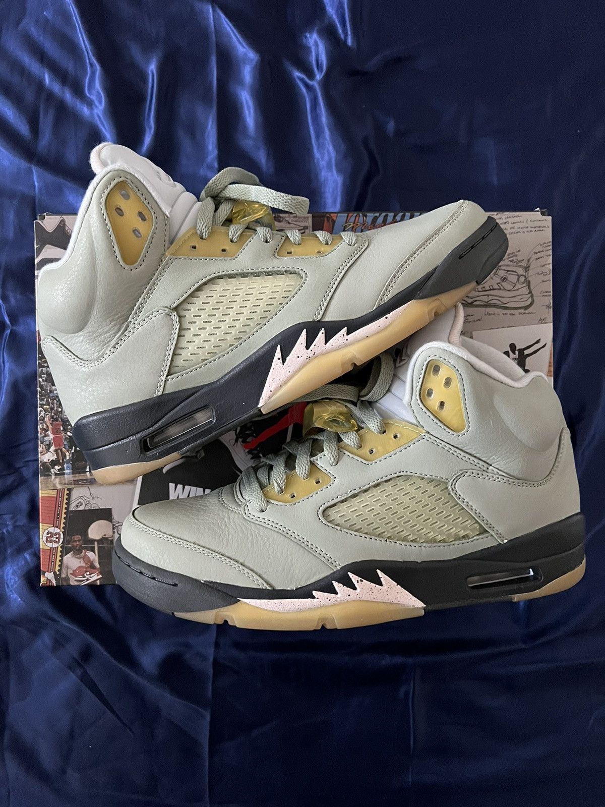 image of Nike Air Jordan 5 “Jade” Shoes in Jade Horizonblack, Men's (Size 9)