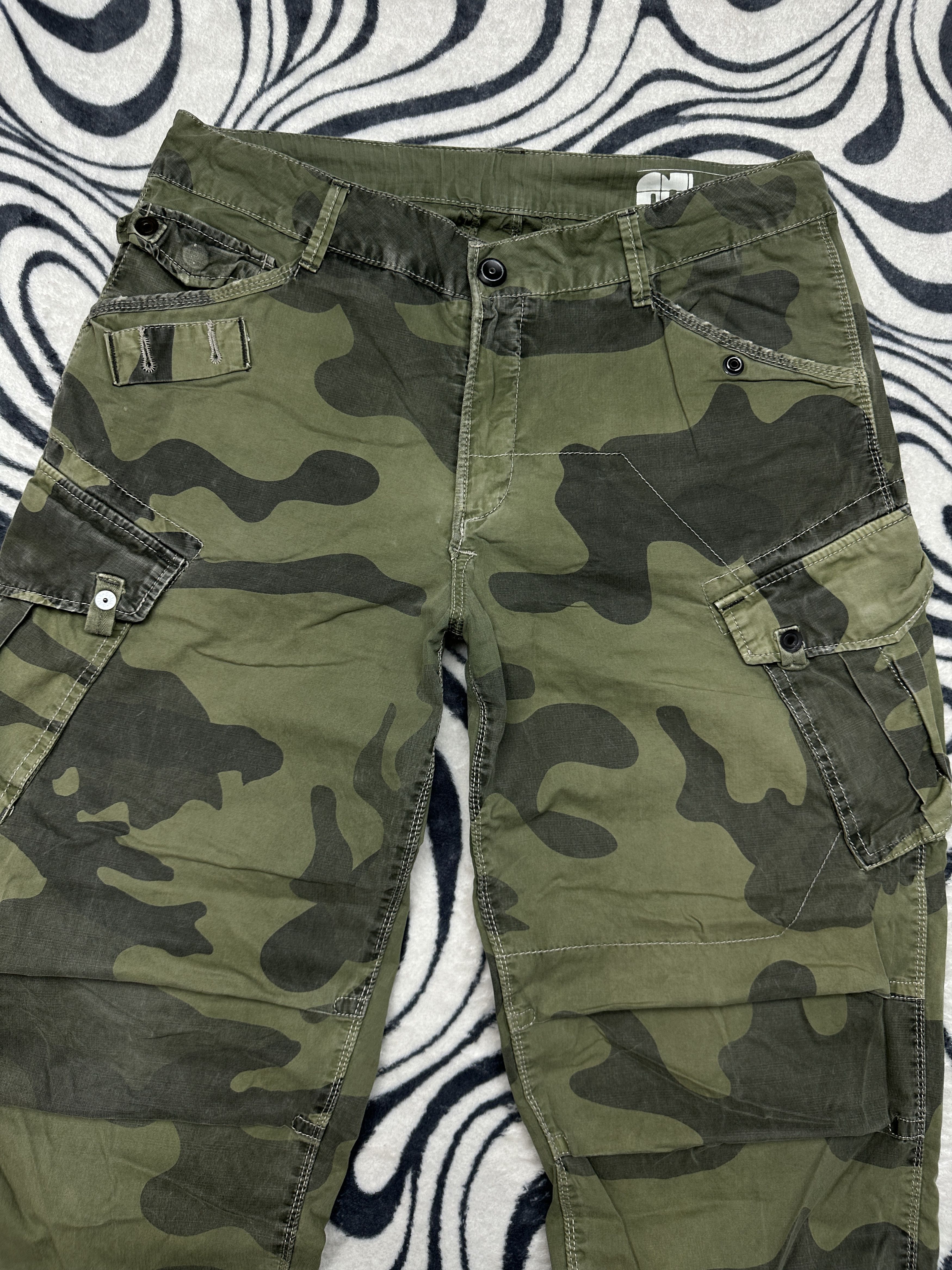 G-Star G Star Raw Rovic Loose Womens Camo Cargo Pants Jogger Size 27" / US 4 / IT 40 - 2 Thumbnail