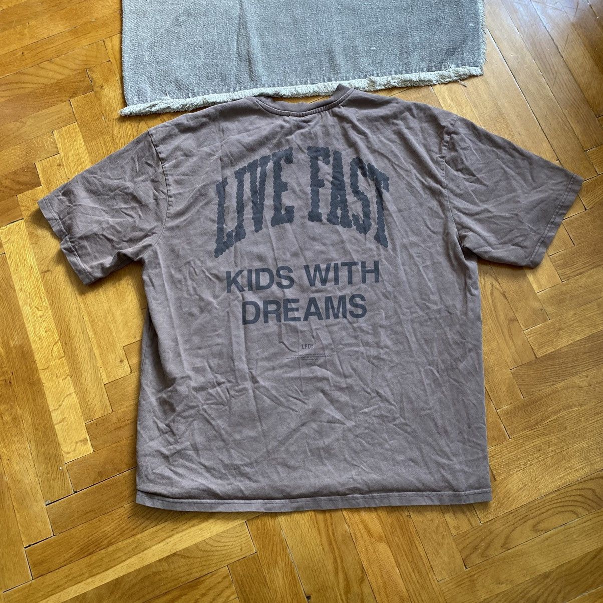 LFDY LIVE FAST DIE YOUNG X LOONEY TUNES OVERSIZE T SHIRT Size US L / EU 52-54 / 3 - 2 Thumbnail