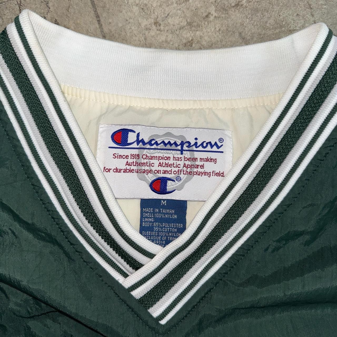 Champion super cool trinity rocks vintage champion windbreaker Size US M / EU 48-50 / 2 - 2 Thumbnail