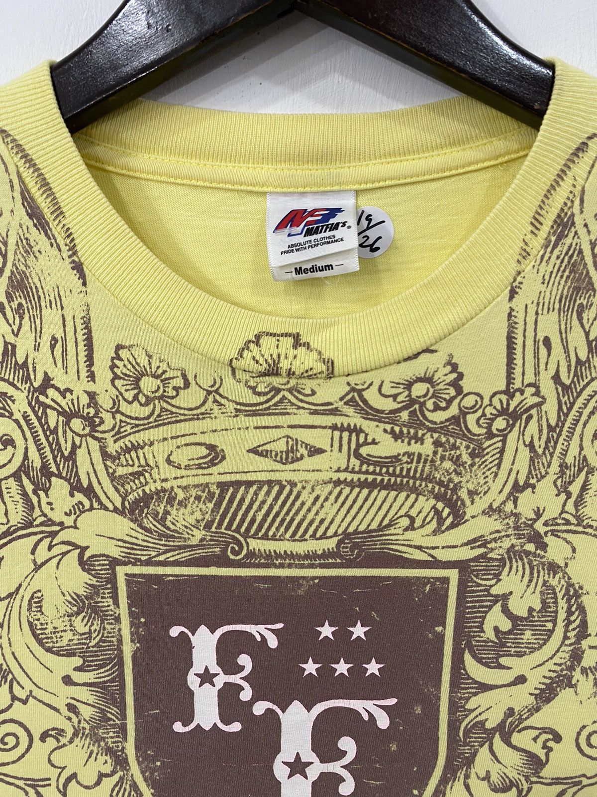 Band Tees 💥VINTAGE FOO FIGHTERS grunge band skin and bones rare shirt Size US M / EU 48-50 / 2 - 3 Thumbnail