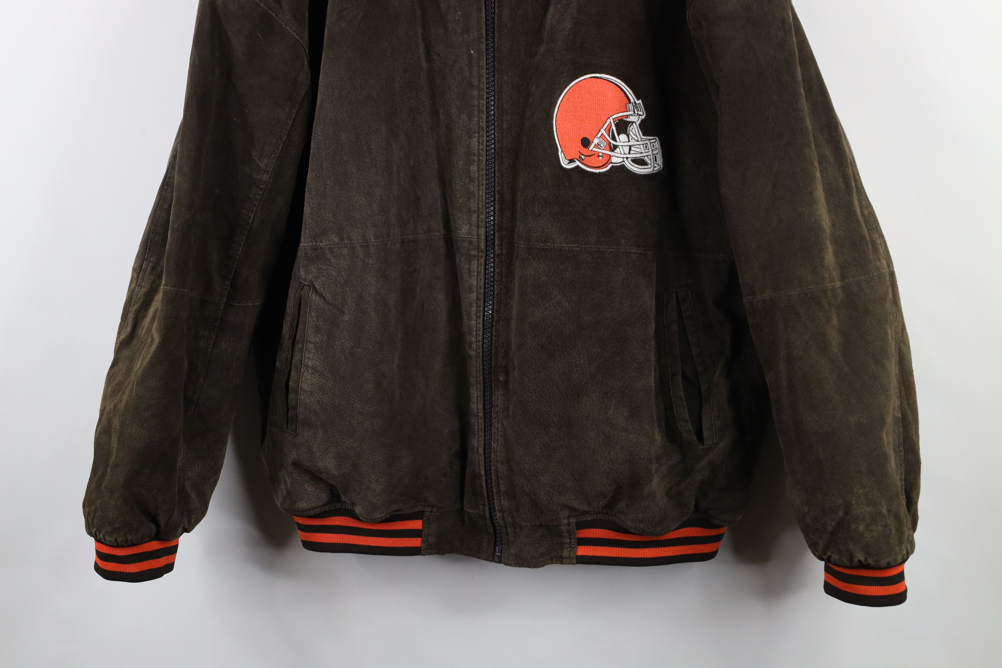 Vintage Vintage 90s Cleveland Browns Football Suede Leather Jacket Size US L / EU 52-54 / 3 - 3 Thumbnail