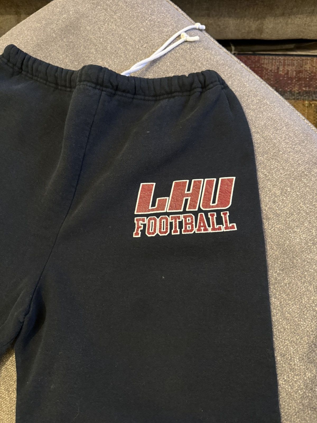 Russell Athletic Vintage Russell Athletic NCAA Sweatpants Size US 36 / EU 52 - 2 Thumbnail