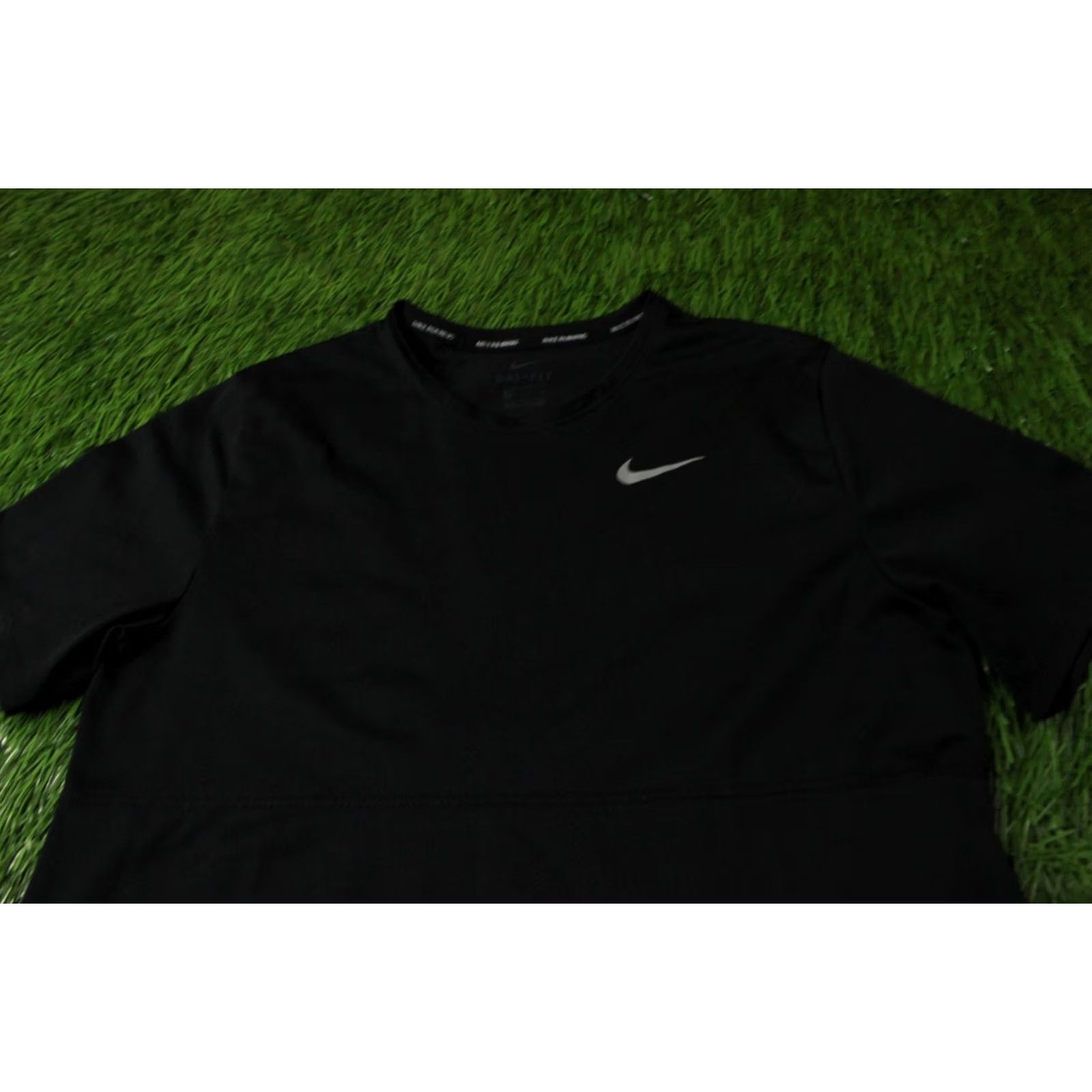 Nike Nike Running Dri-Fit Original 2020 Men Shirt Jersey T-Shirt Size M Black Short Sleeve Men's Nike Running Shirt Size US M / EU 48-50 / 2 - 2 Thumbnail
