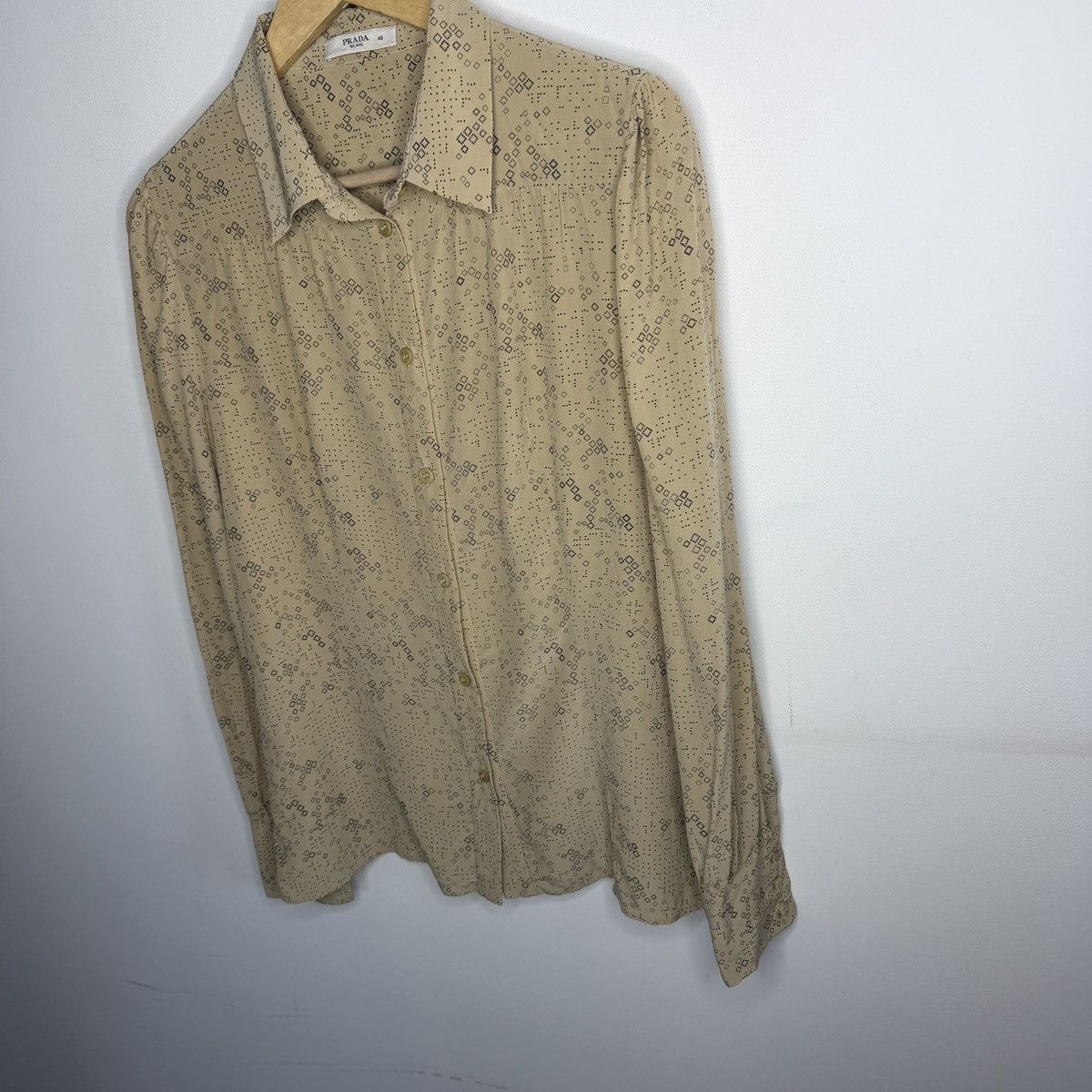 Prada Prada beige Archive shirt Size M / US 6-8 / IT 42-44 - 2 Thumbnail