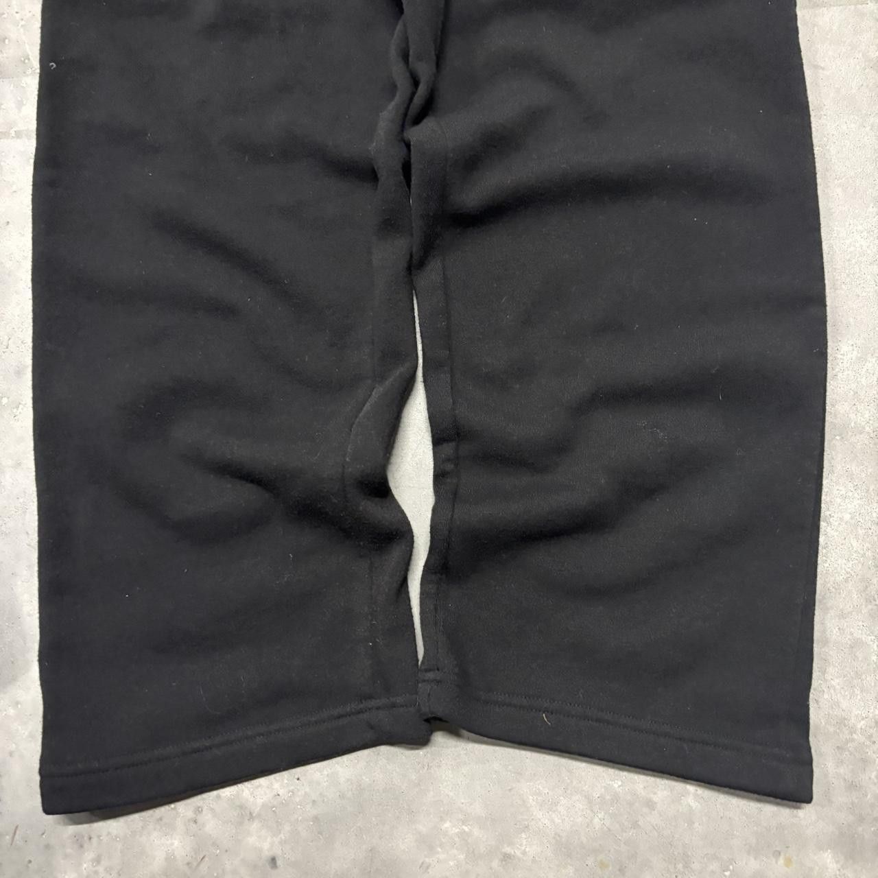 Japanese Brand × Vintage Crazy Vintage Y2K/2000s Baggy Black Streetwear Essential Cargo Sweatpants! Size US 32 / EU 48 - 5 Thumbnail