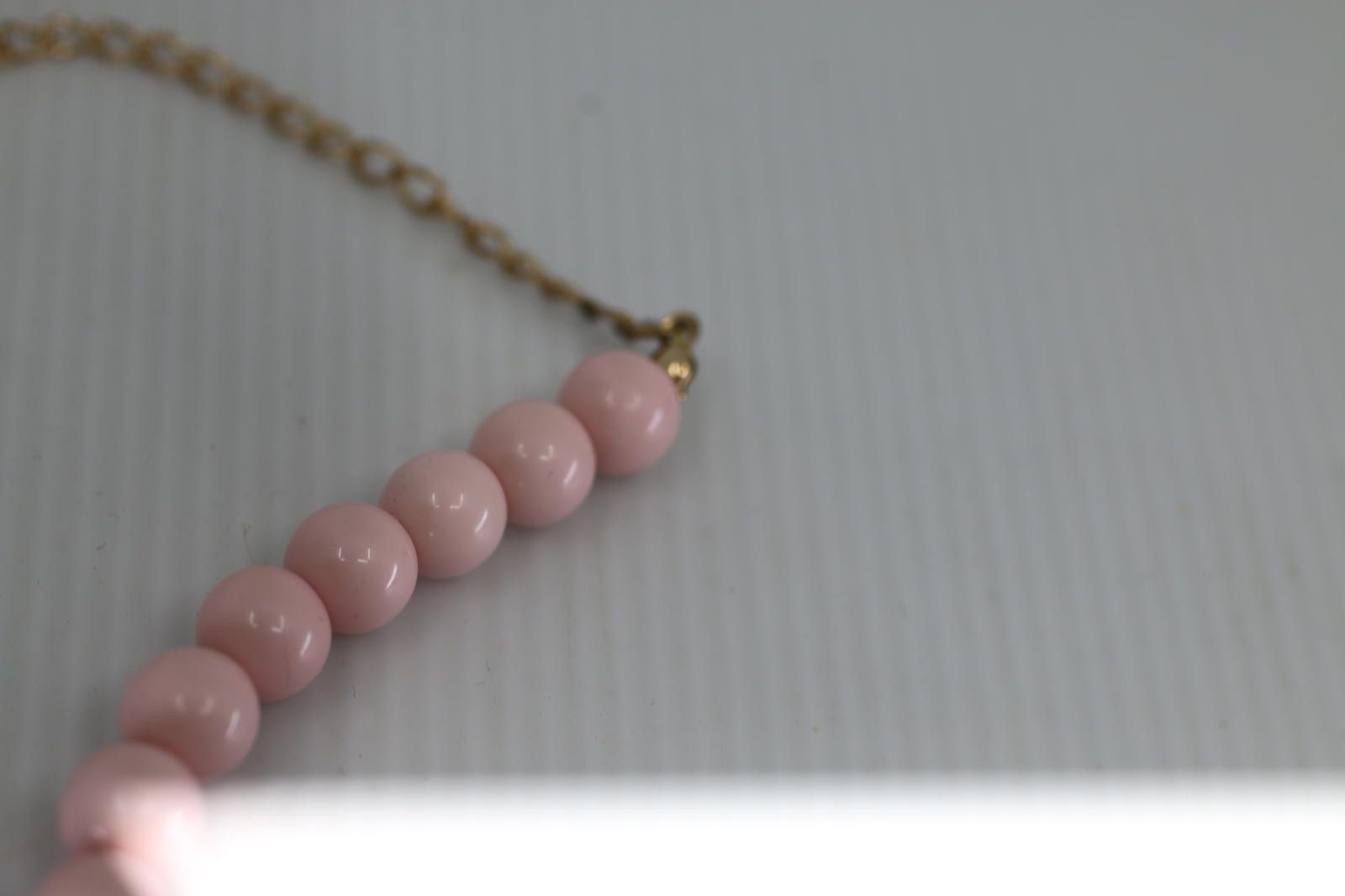 The Unbranded Brand Pink Floral Statement Necklace Gold Tone Rhinestone Flower Size ONE SIZE - 11 Thumbnail