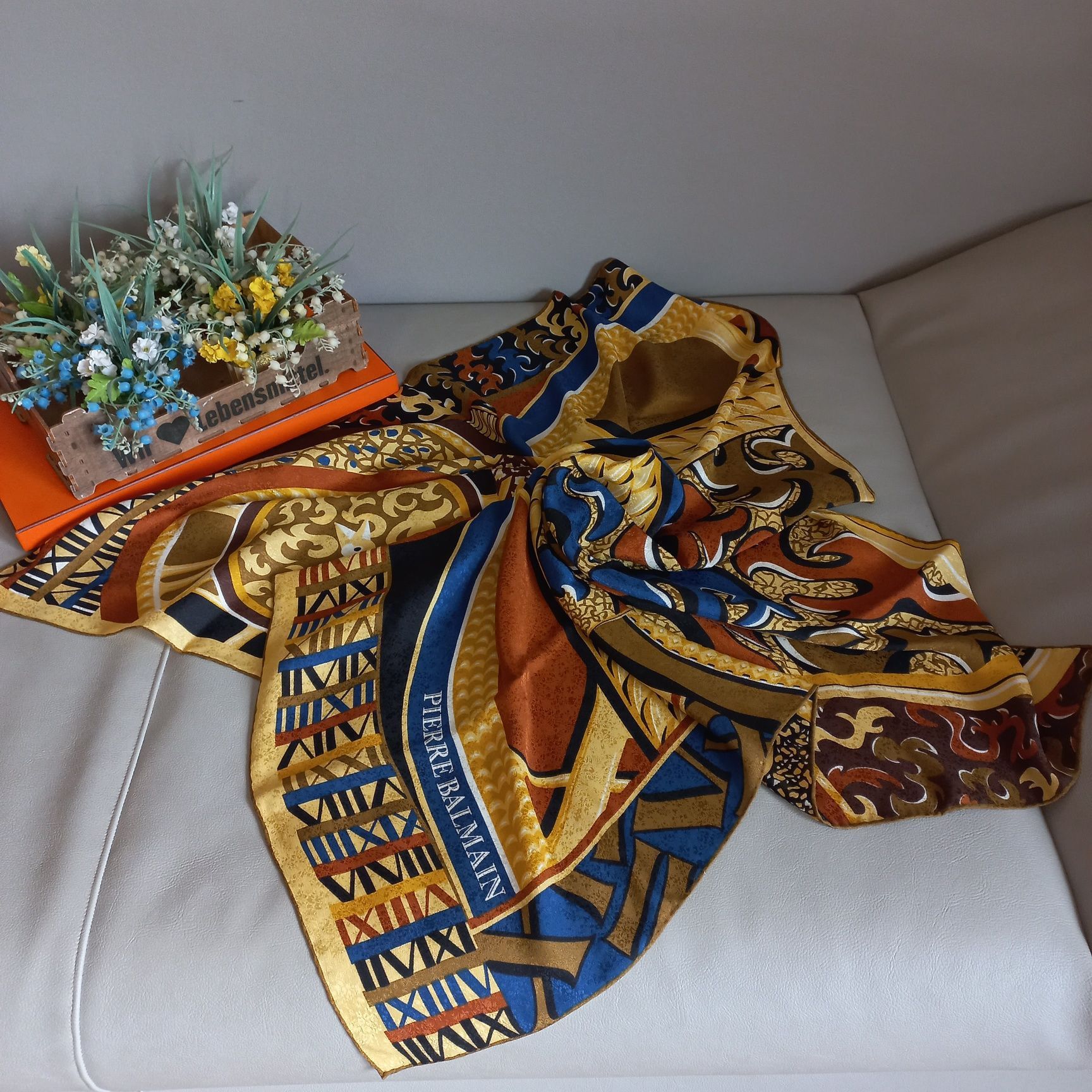 Pierre Balmain Balmain Silk Scarf Size ONE SIZE - 6 Thumbnail