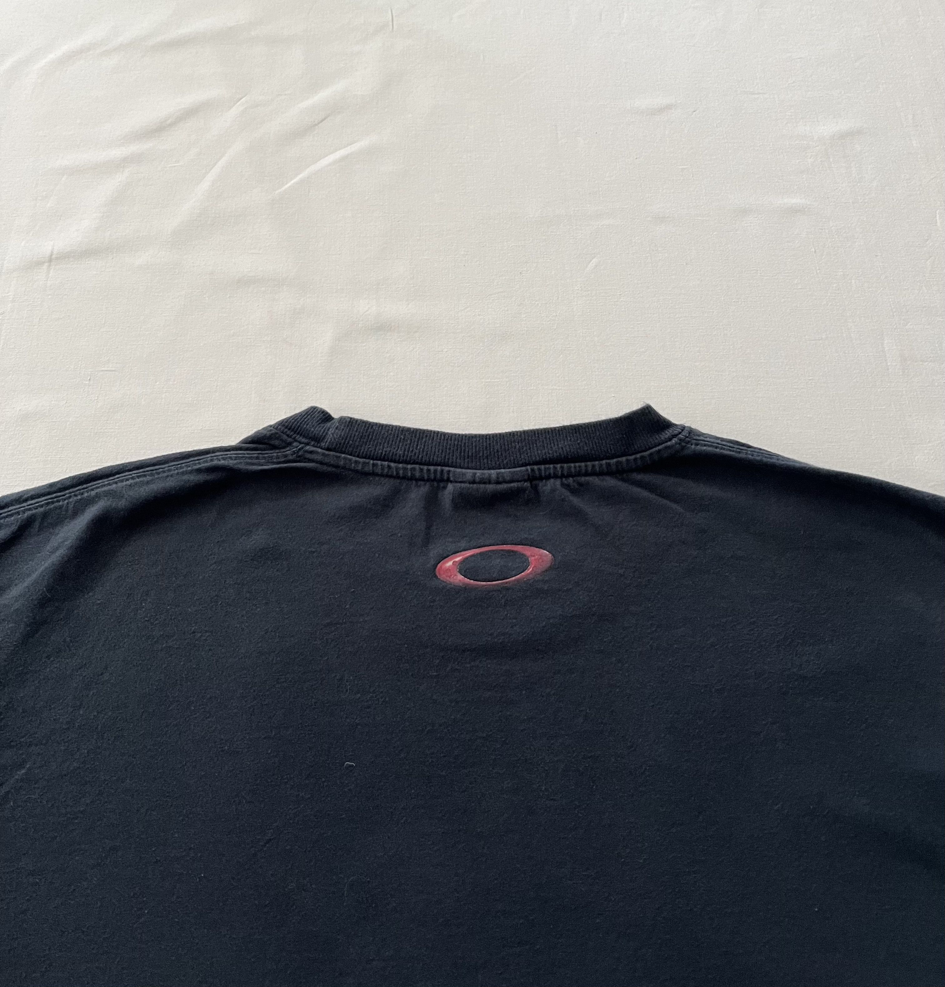 Vintage 90s Oakley Long Sleeve Tee
