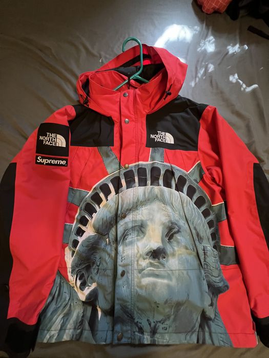 Supreme Supreme The Statue of Liberty Mountain Jacket | Grailed