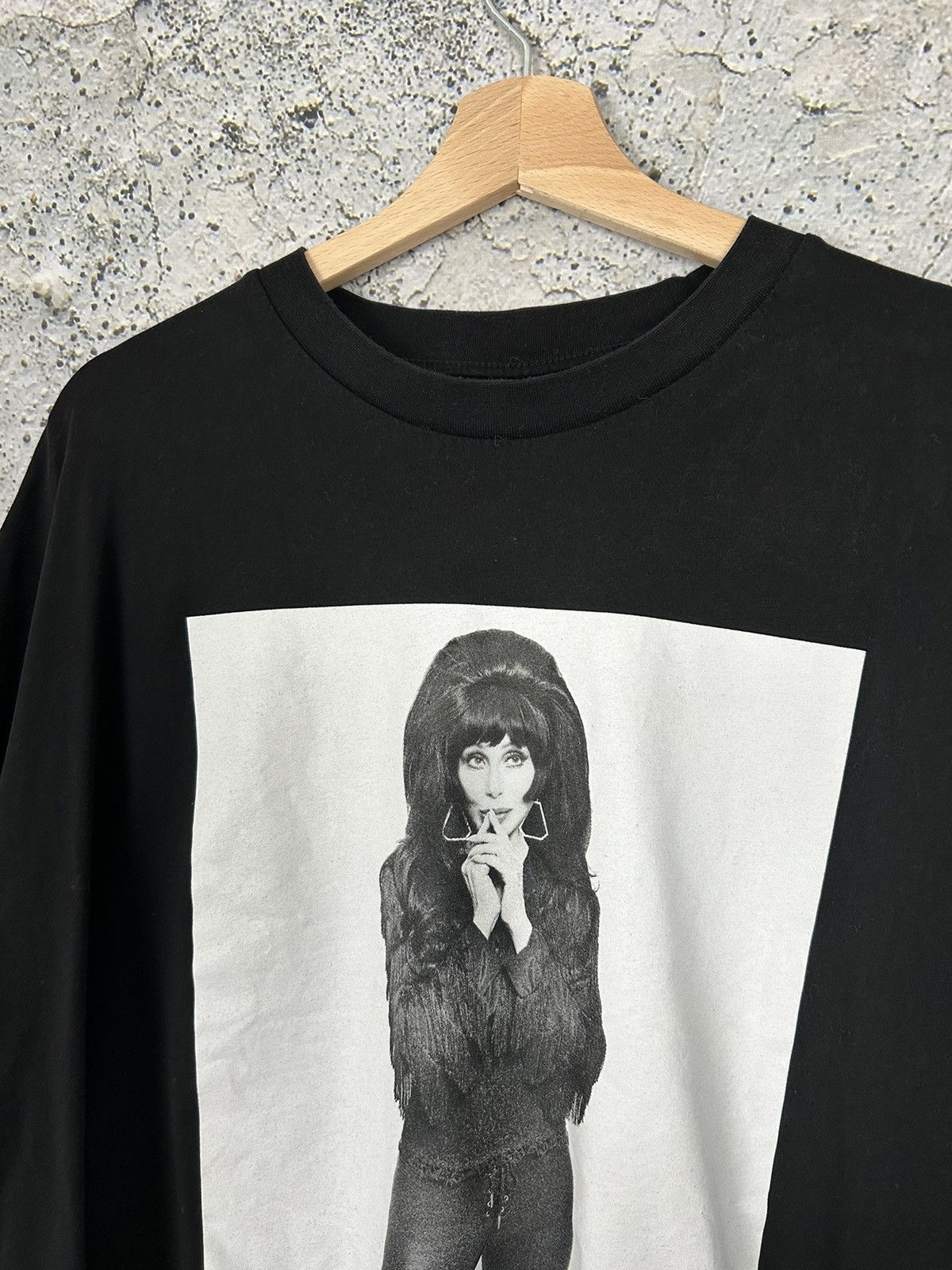 Band Tees Cher Band Tee Graphic Streetwear Vintage ASOS Hype Size US XXL / EU 58 / 5 - 3 Thumbnail