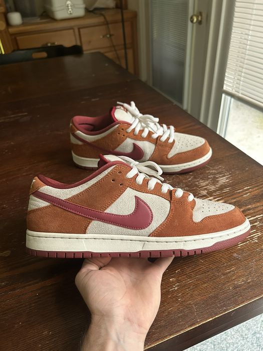 dunk low russet cedar