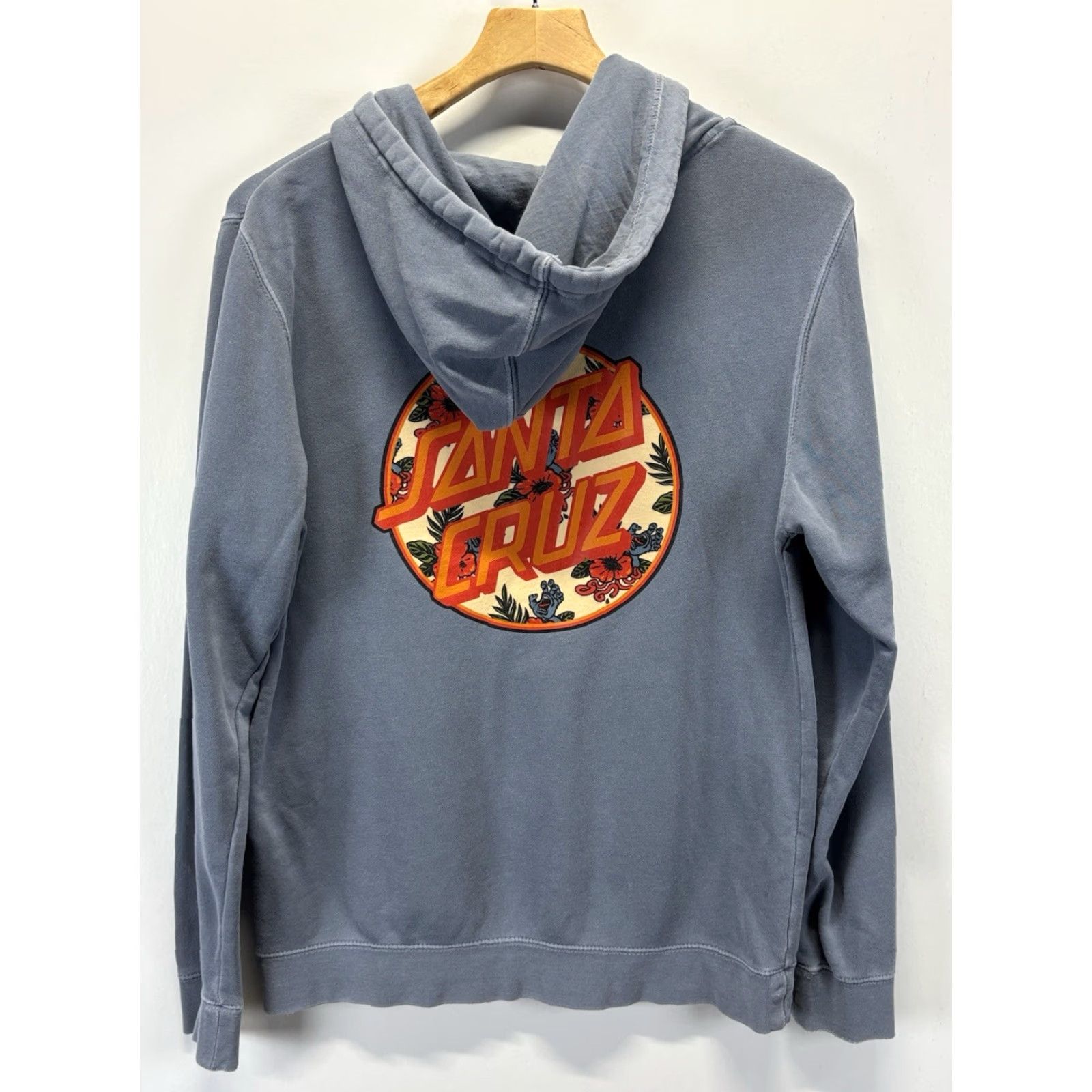 Vintage VINTAGE Santa Cruz Hoodie Men Small Blue Sweatshirt Graphic Rose Logo Skateboard Skater Skateboarding Fall Winter Size US S / EU 44-46 / 1 - 4 Thumbnail
