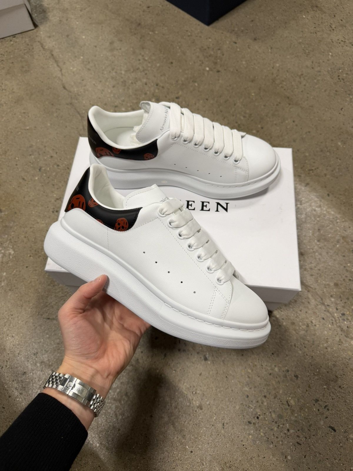 Alexander McQueen Alexander Mcqueen Oversized Sneaker NEW 700$ Size US 8.5 / EU 41-42 - 1 Thumbnail