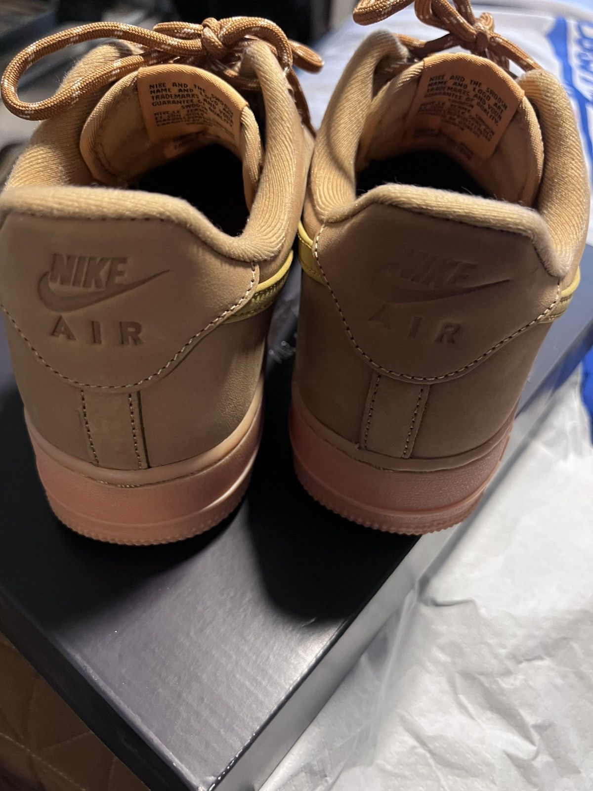Nike Airforce 1 ‘07 WB Size US 10 / EU 43 - 8 Thumbnail
