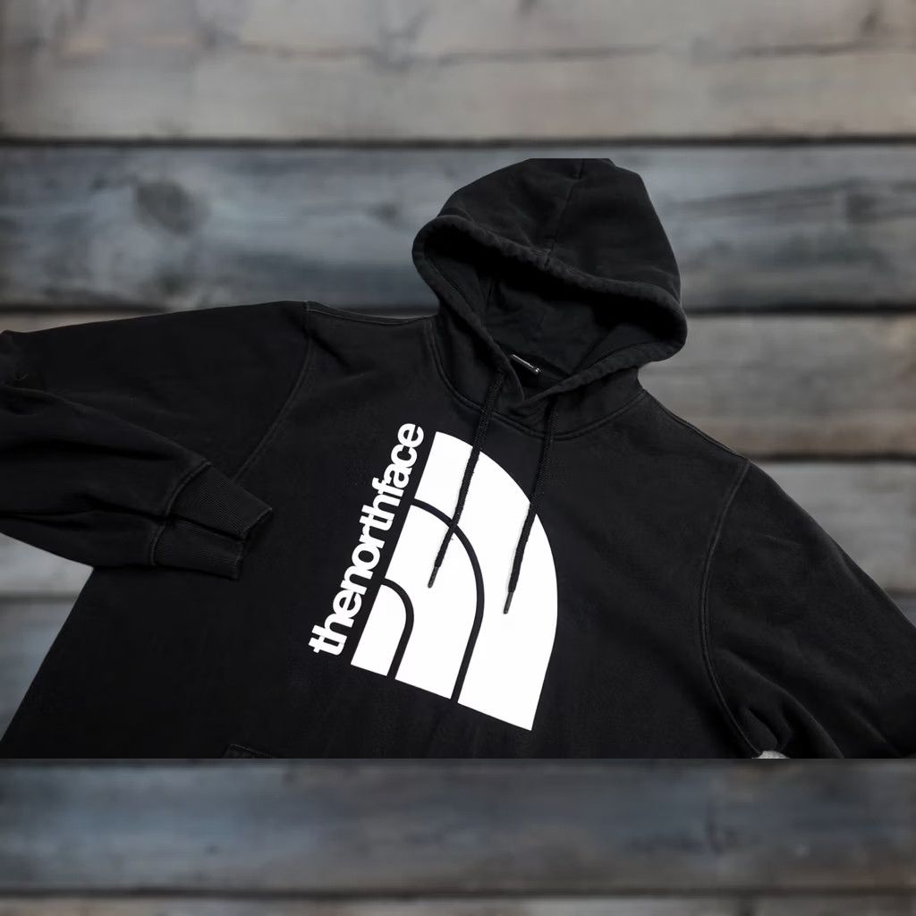 The North Face The North Face Sweatshirt Mens M Black Hoodie Pullover Graphic Print Logo Fleece Size US M / EU 48-50 / 2 - 1 Thumbnail