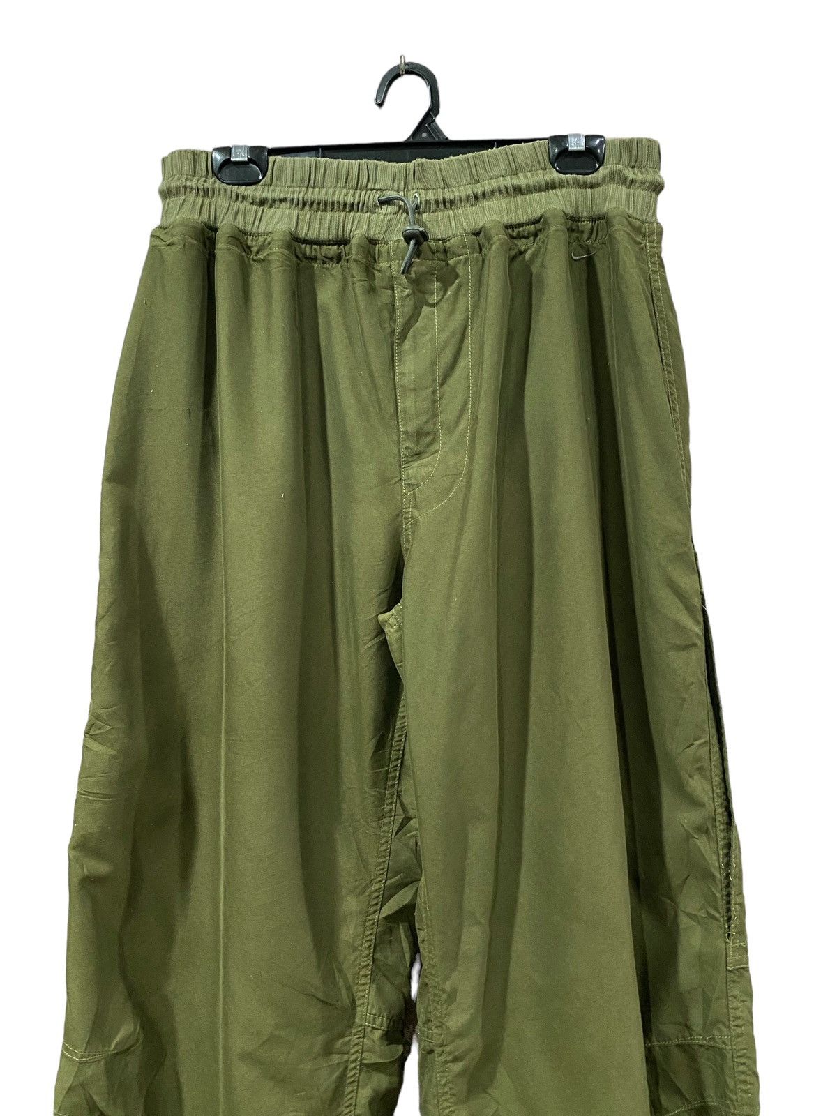 Nike Streetwear NIKE Nylon Pant Size US 32 / EU 48 - 3 Thumbnail