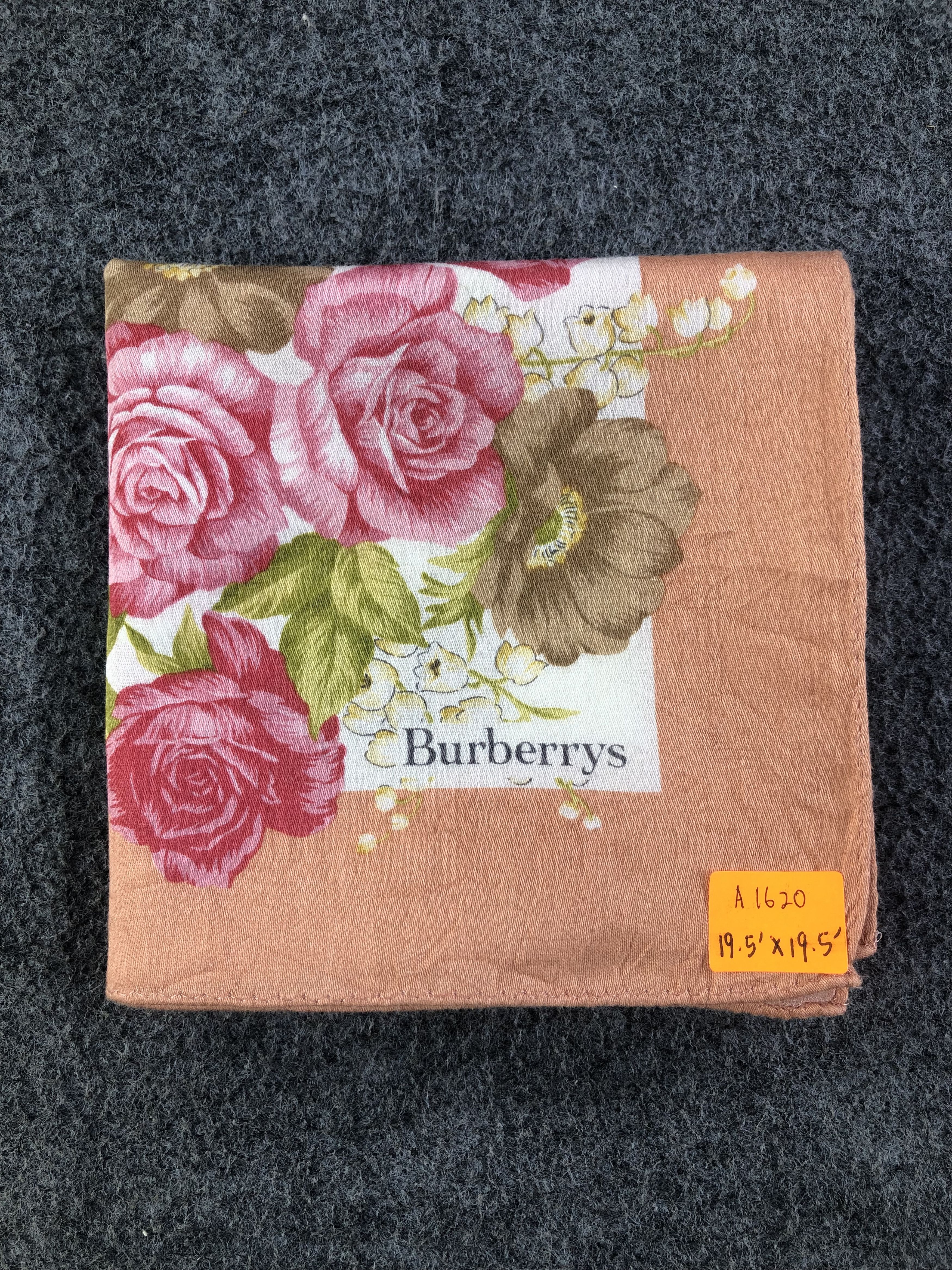 Burberry Burberrys Handkerchief / Bandana / Neckerchief Size ONE SIZE - 6 Thumbnail