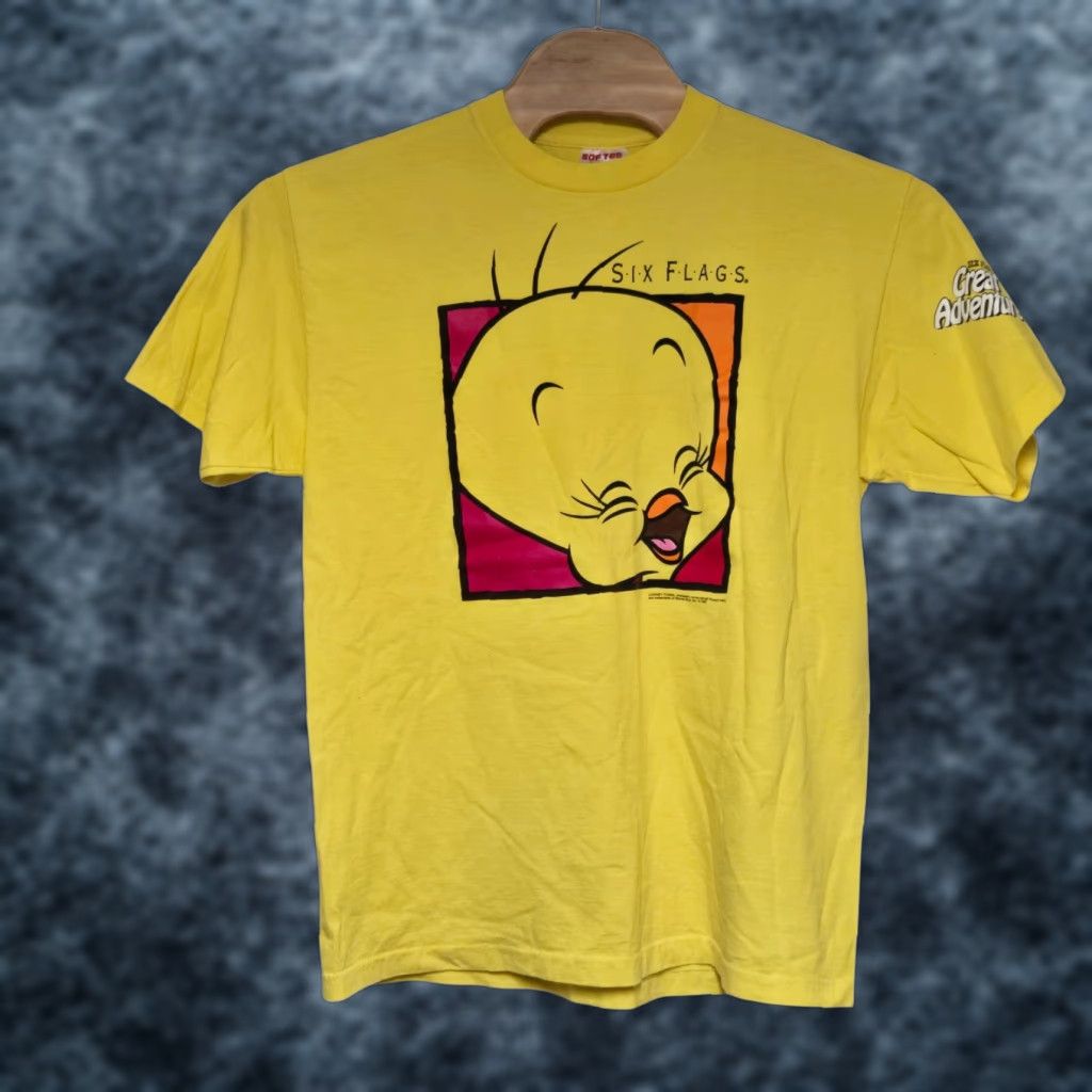 Vintage VINTAGE Tweety Bird Six Flags T-Shirt Mens Shirt XXL Yellow 1992 Softee Size US XXL / EU 58 / 5 - 1 Thumbnail