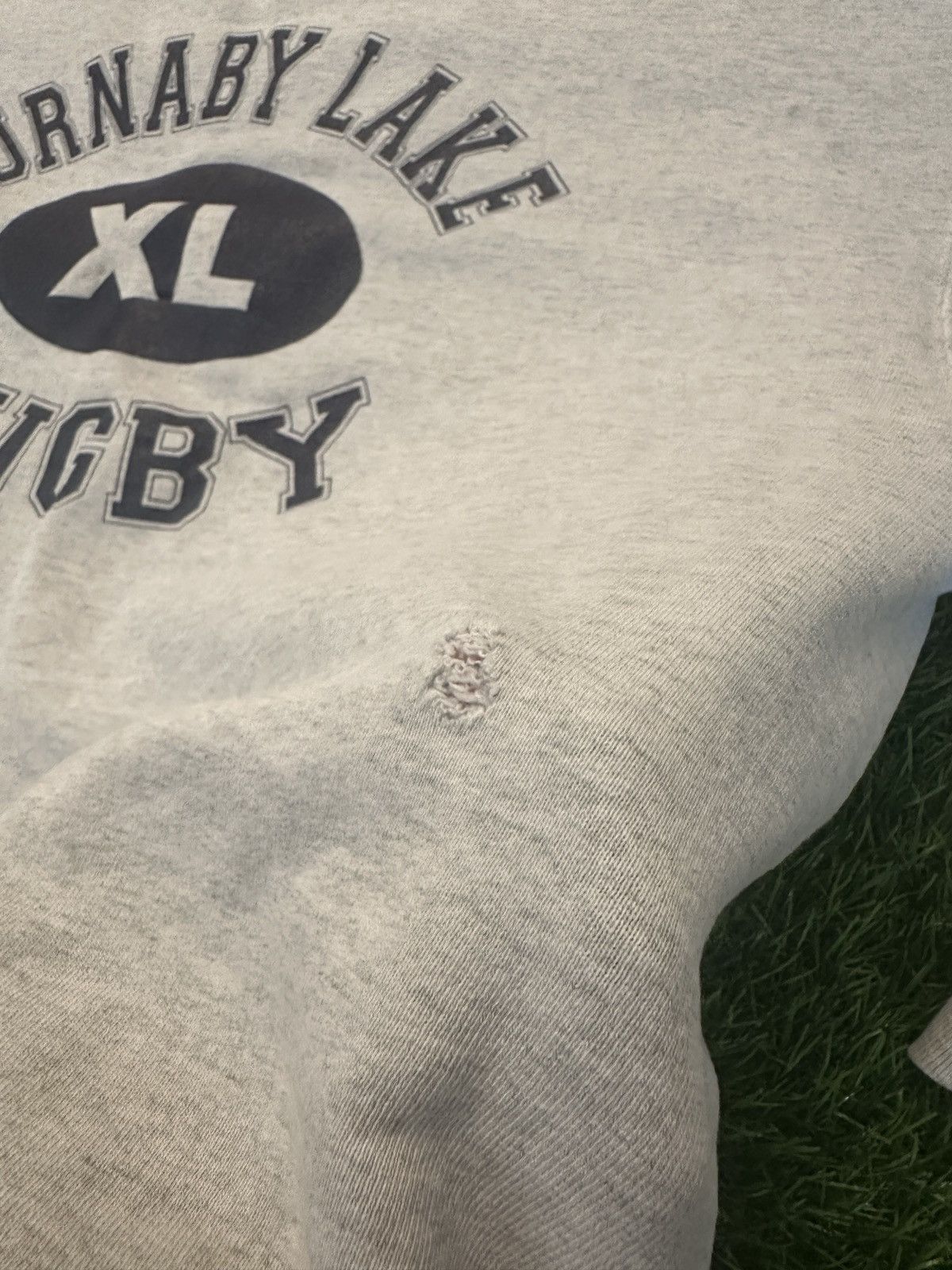 Fruit Of The Loom Vintage burnaby lake rugby fruit of the loom crewneck sz XL Size US XL / EU 56 / 4 - 4 Thumbnail