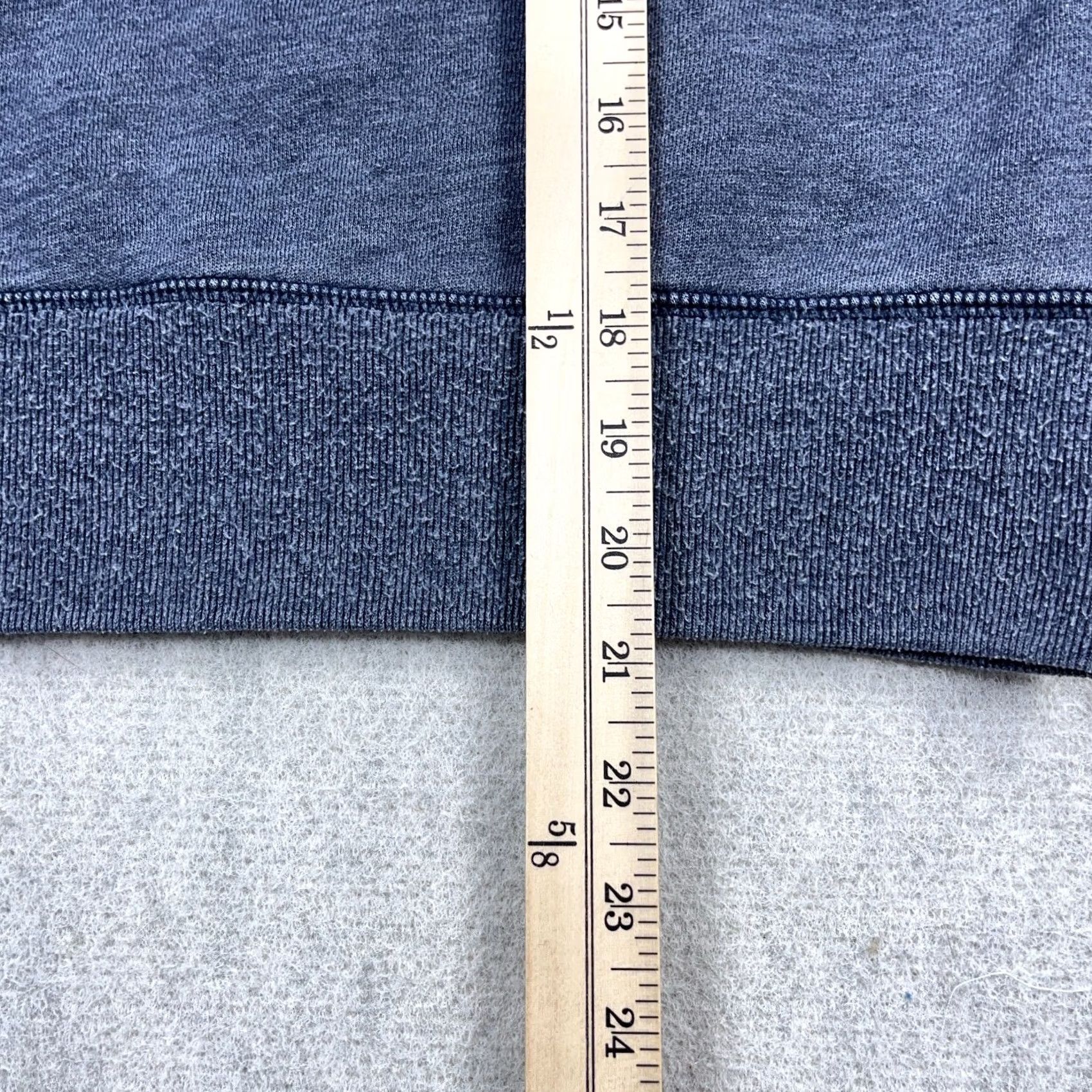 Abercrombie & Fitch Vintage Abercrombie & Fitch Hoodie Women Small Gray Sweatshirt Logo 00s UL Size S / US 4 / IT 40 - 7 Thumbnail