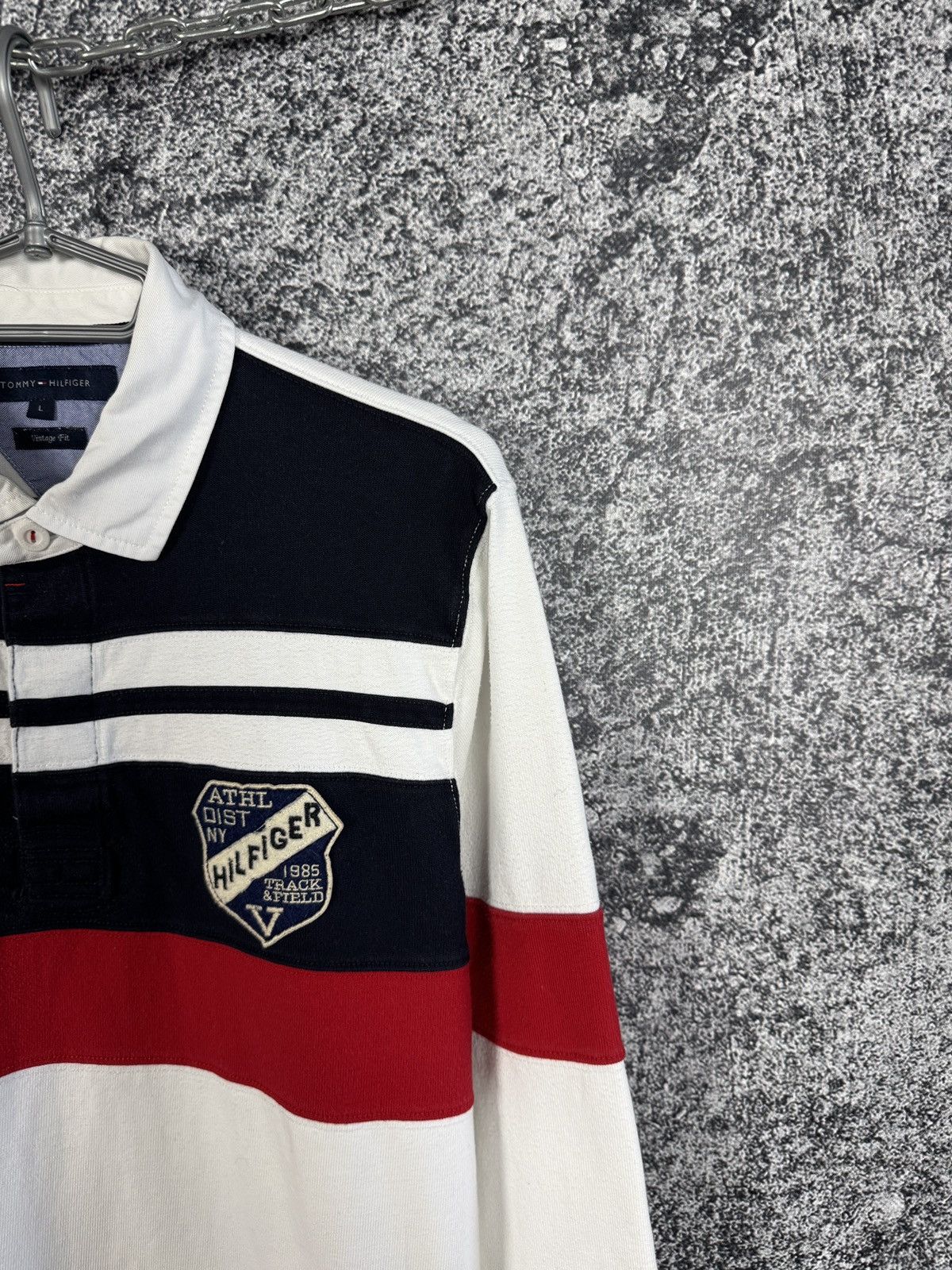 Tommy Hilfiger Tommy Hilfiger Vintage Fit Rugby Shirt Polo Long Sleeve Sz L Size US L / EU 52-54 / 3 - 2 Thumbnail