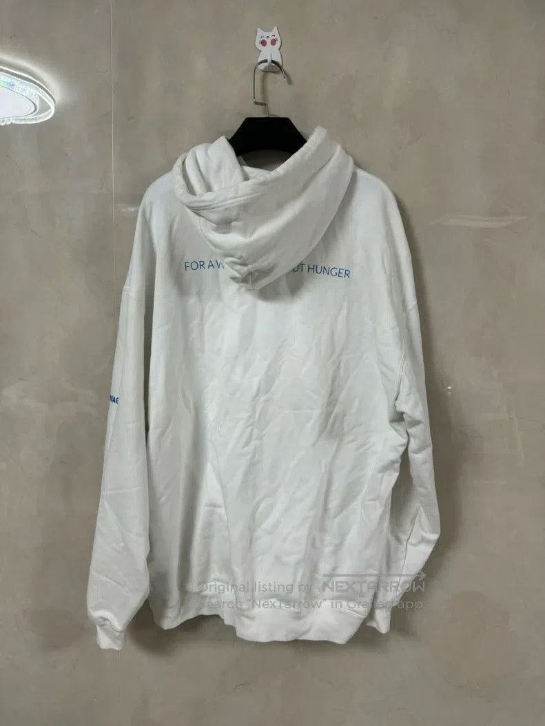 Balenciaga Balenciaga Grain Print Letter Hoodie Size US S / EU 44-46 / 1 - 2 Thumbnail