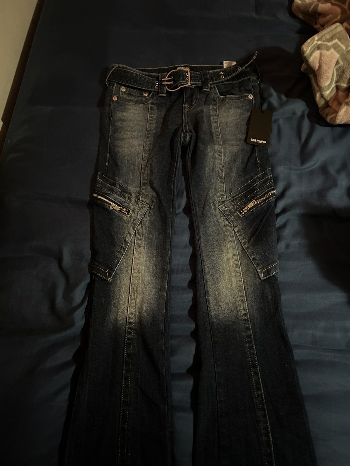 True Religion Cargo Becca Low Rise Bootcut True Religion Jeans Size 26" / US 2 / IT 38 - 4 Thumbnail