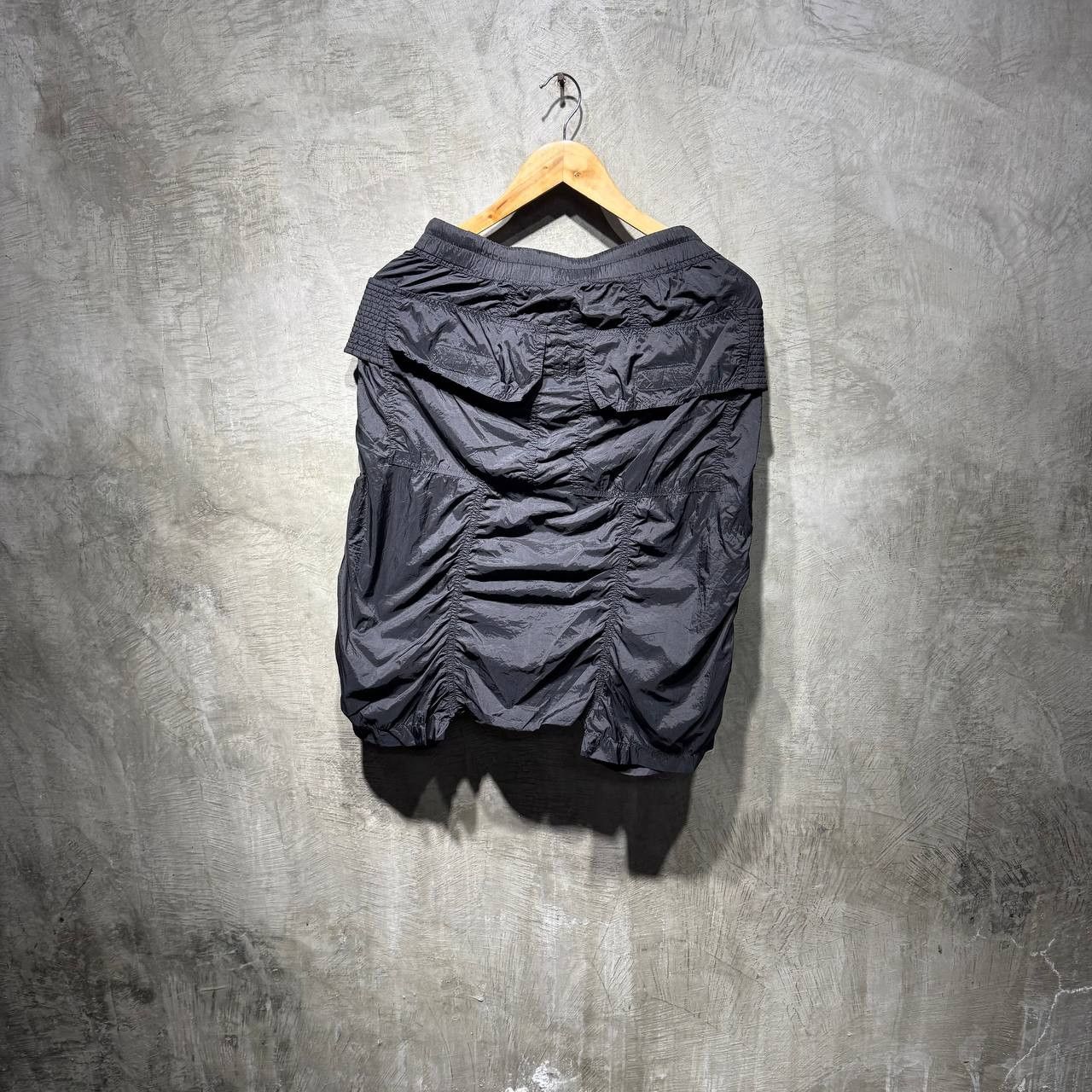 Rick Owens Drkshdw Rick Owens DRKSHDW Creatch Cargo Pod Shorts Size US 33 - 9 Thumbnail