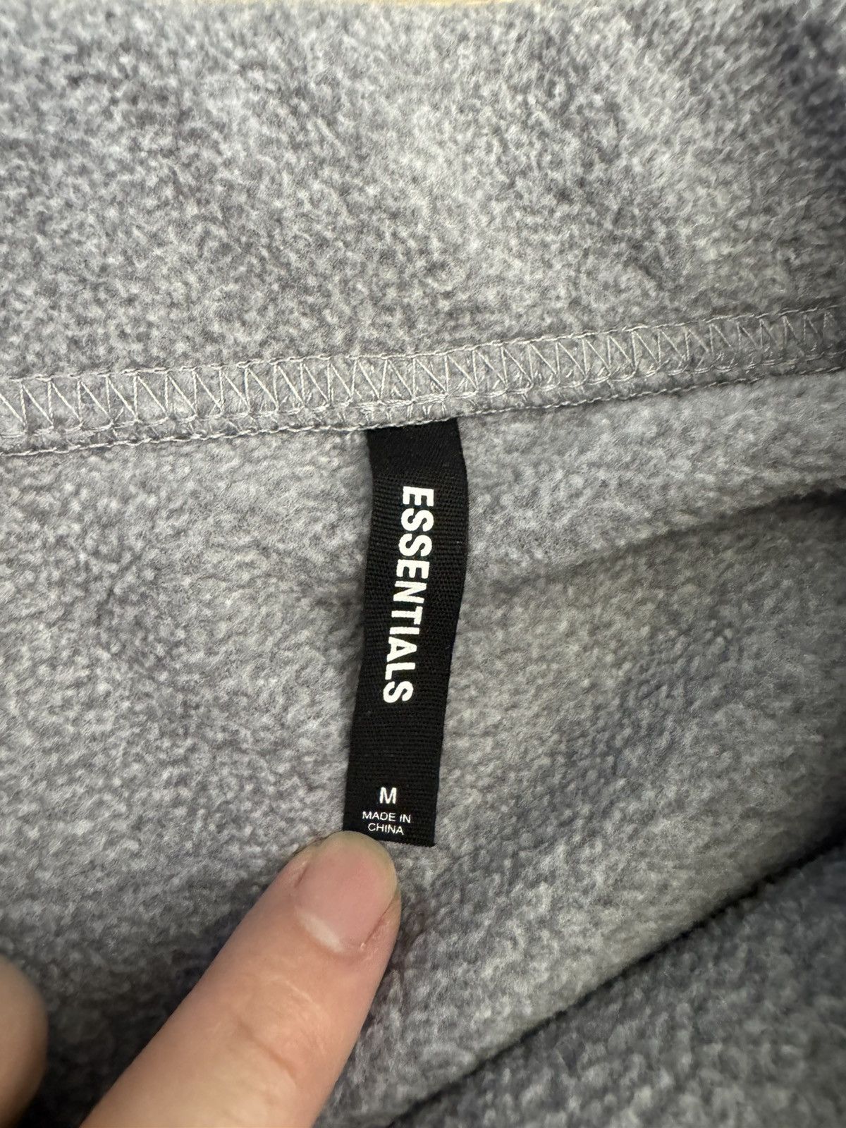 Essentials FOG Essentials Grey Polar Fleece Shorts Size US 34 / EU 50 - 5 Thumbnail