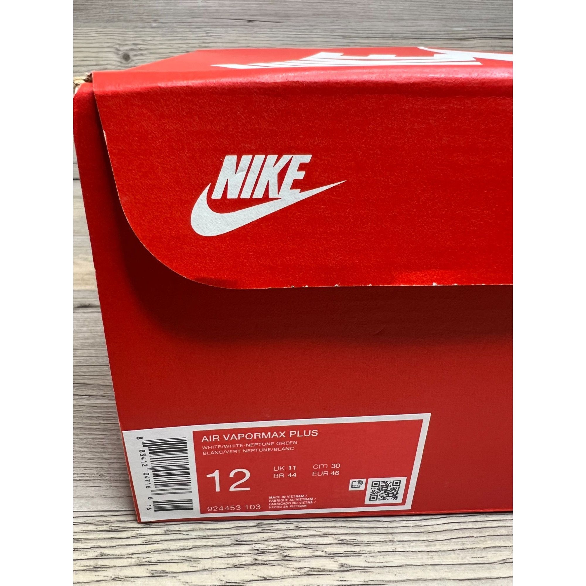 vapormax size 12 mens