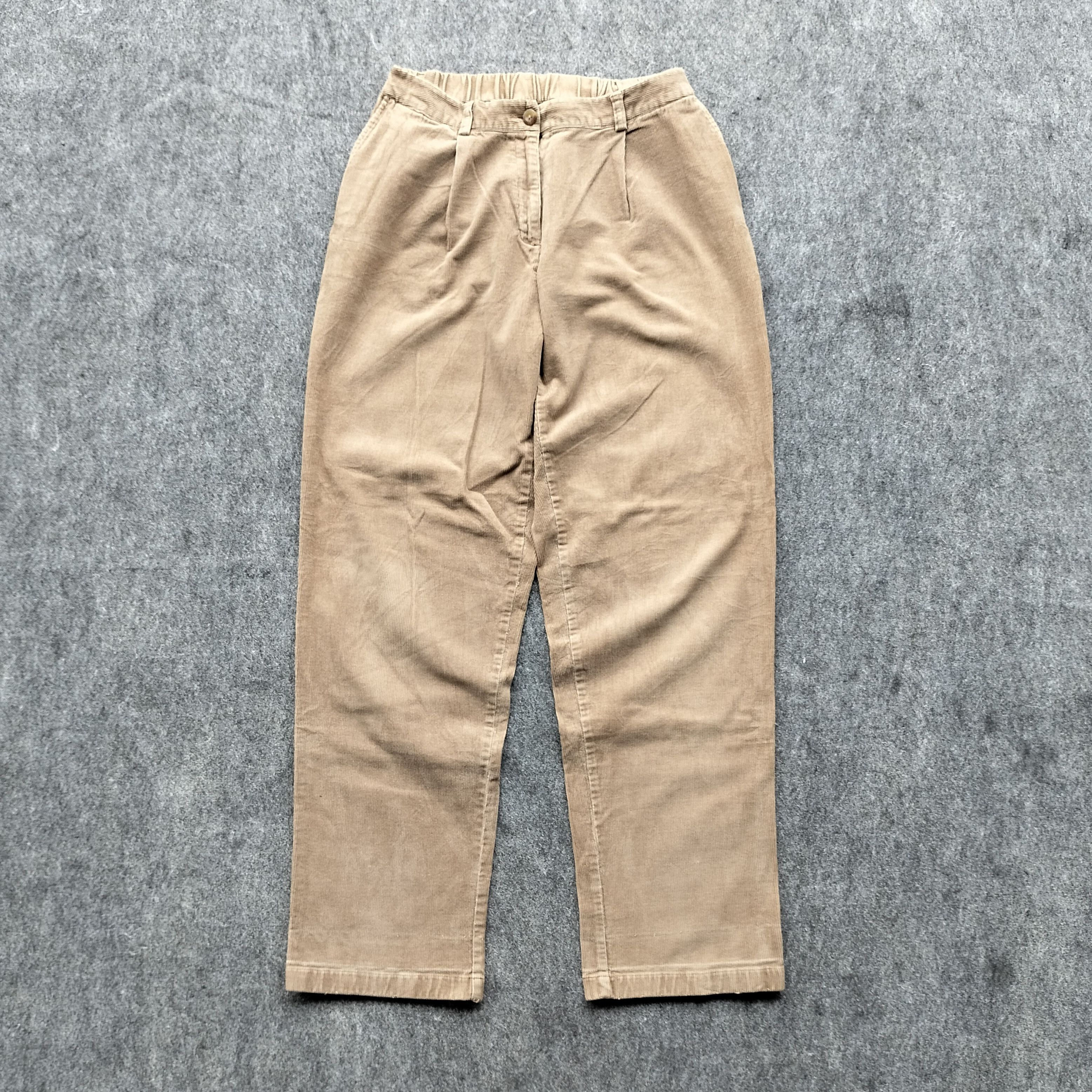 L.L. Bean Vintage LL. Bean curvy fit corduroy pants Size 29" - 1 Thumbnail
