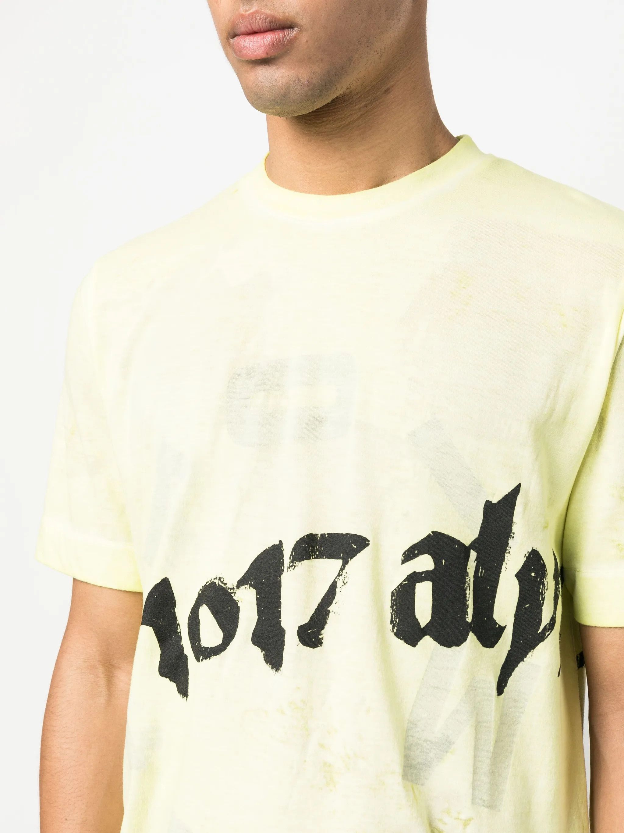 1017 ALYX 9SM 1017 ALYX 9SM logo-print detail T-shirt Size US S / EU 44-46 / 1 - 5 Thumbnail