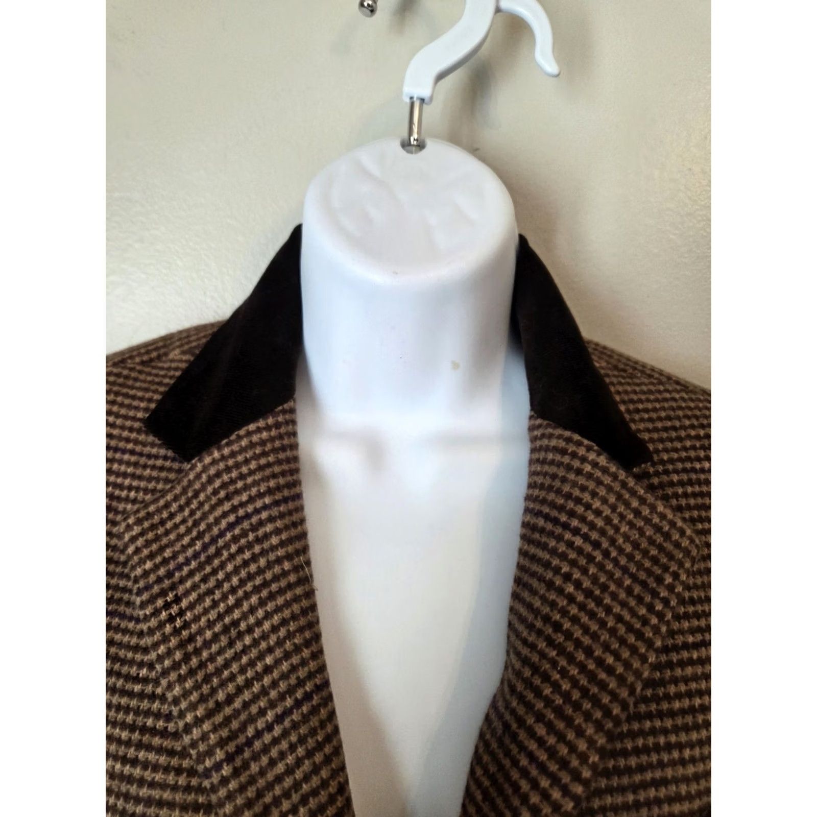 Chaps Chaps Womens Brown Plaid Wool Blazer Jacket Size 8 Velvet Collar Size M / US 6-8 / IT 42-44 - 2 Thumbnail