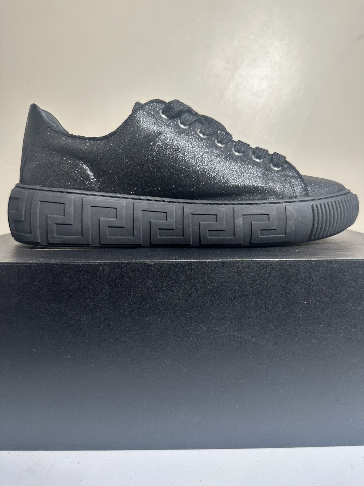 Versace Versace Low Top Sneakers Size US 9 / EU 42 - 3 Thumbnail