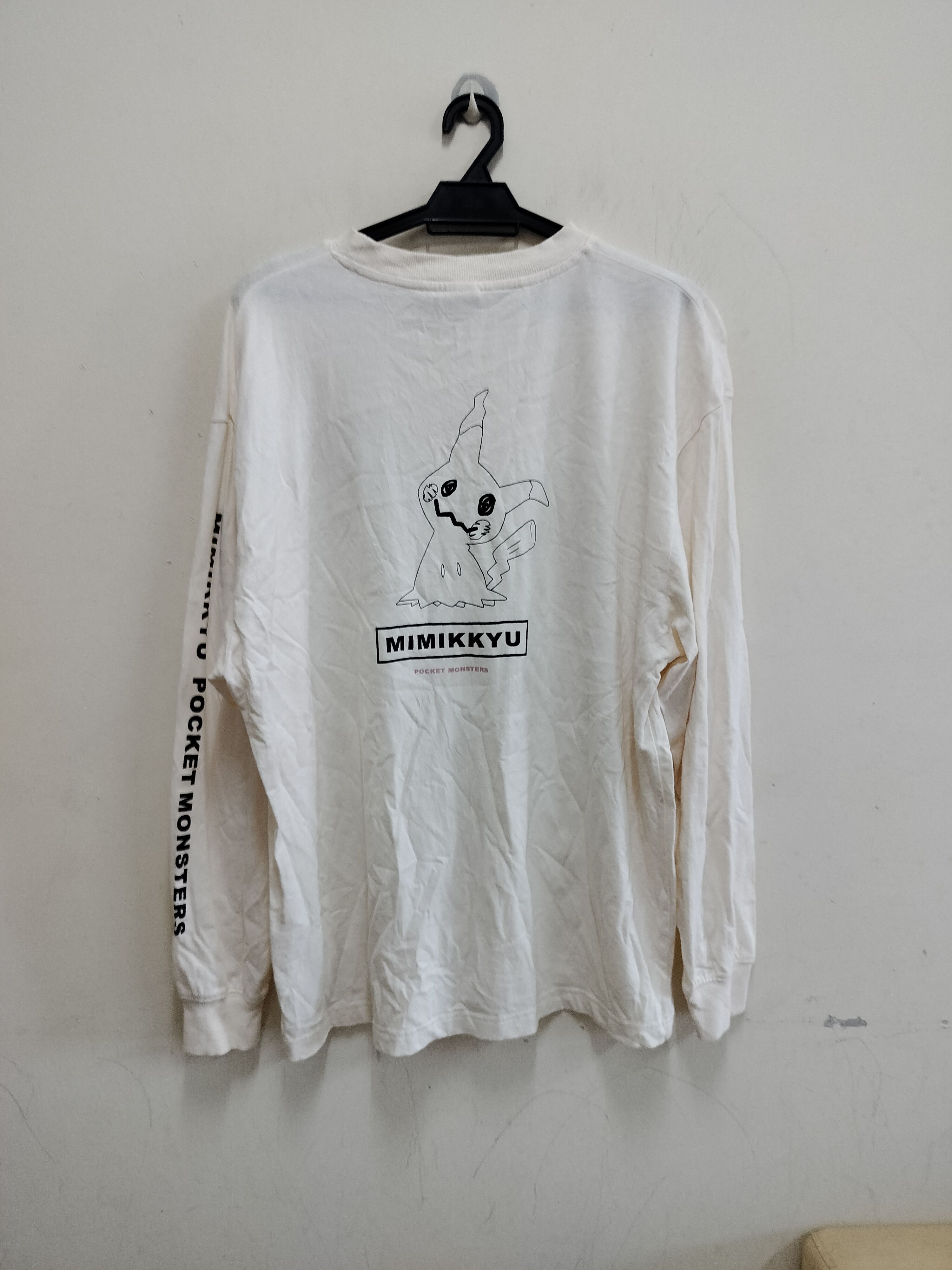 Pokemon Pokemon Mimikkyu long sleeve t-shirt Size US L / EU 52-54 / 3 - 1 Thumbnail