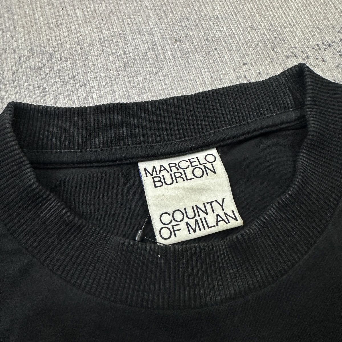 Marcelo Burlon Marcelo Burlon county of milan Tshirt Size US XL / EU 56 / 4 - 2 Thumbnail