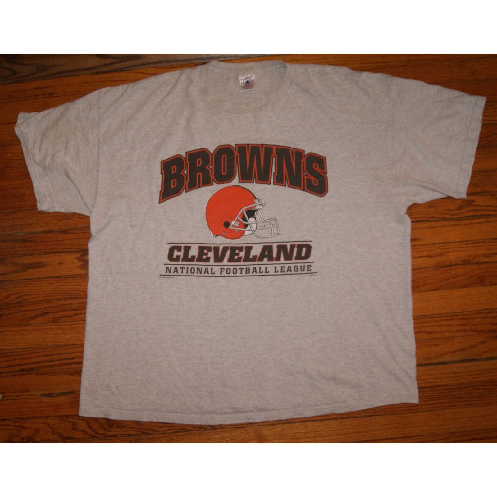 Delta VTG Cleveland Browns TShirt Men 3XL Gray Football Helmet USA Size US XXL / EU 58 / 5 - 2 Thumbnail