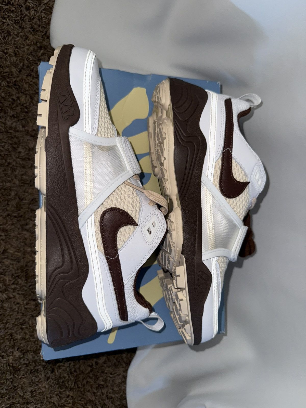 Nike × Travis Scott Nike Zoom Field Jaxx, Travis Scott Size US 9 / EU 42 - 1 Thumbnail