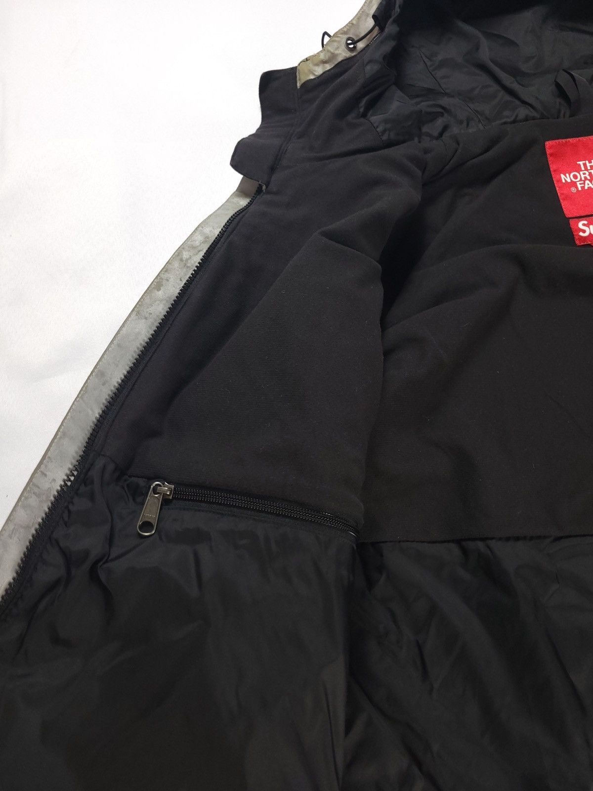 Supreme × The North Face Supreme x The North Face 3M Reflective Mountain Jacket 2013 Size US L / EU 52-54 / 3 - 9 Thumbnail